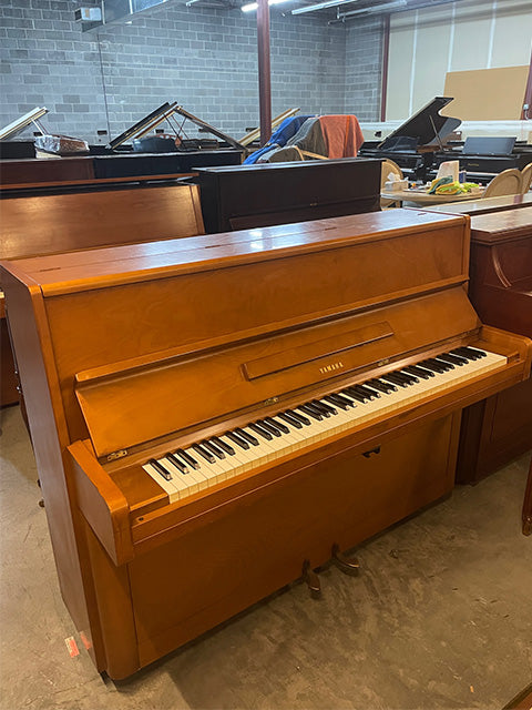 Vintage 1968 Yamaha 46 P2 Console Piano in Oak Satin Finish | Serial Number 686771 | Used Grand Piano for Home, Studio & Performance | Classic Upright Piano for Musicians & Collectors