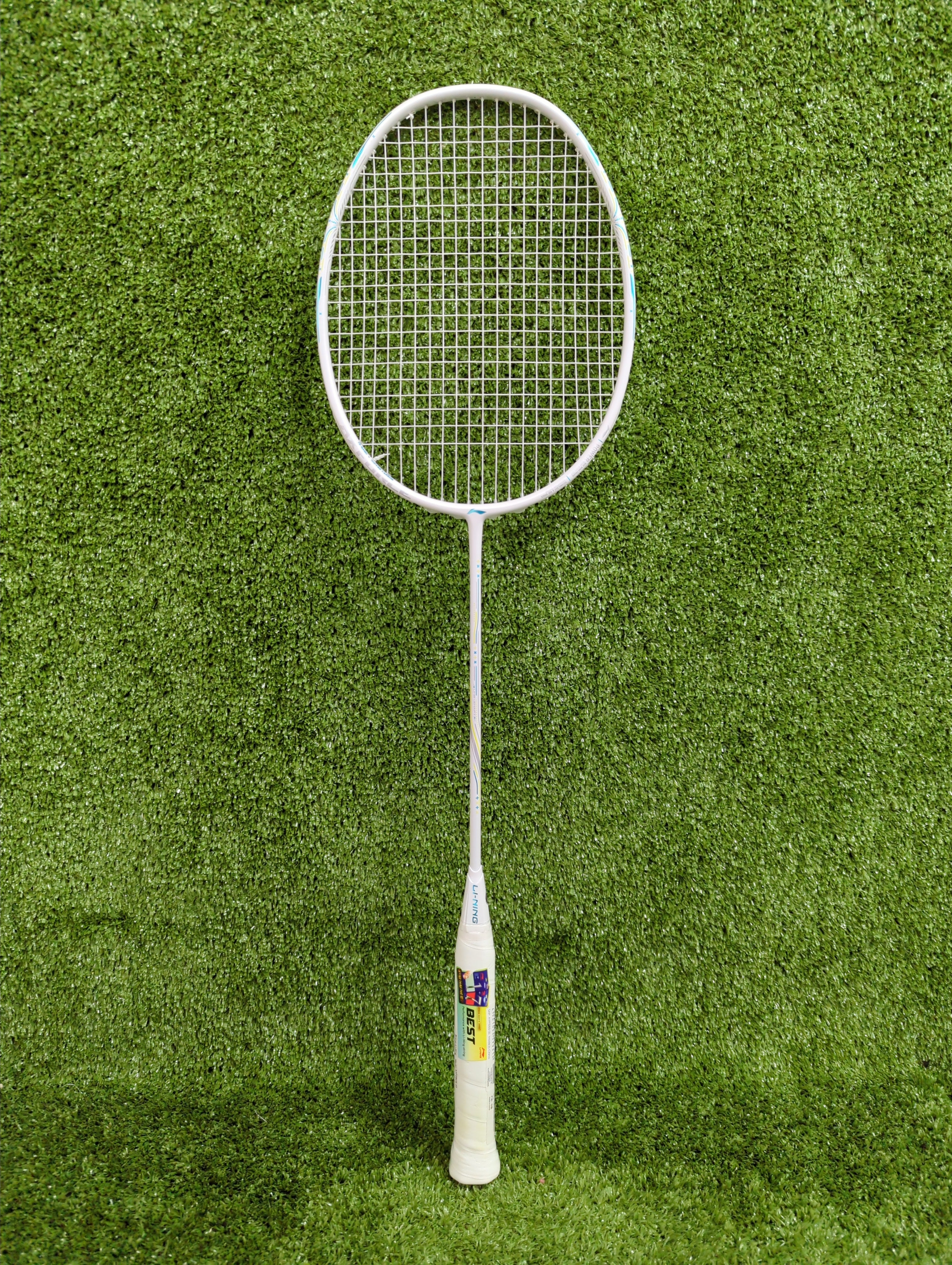 Li Ning Axforce 60 White Badminton Racket - Professional Prestrung Racquet for Badminton Players | Perfect for Tournaments & Training | Made in China