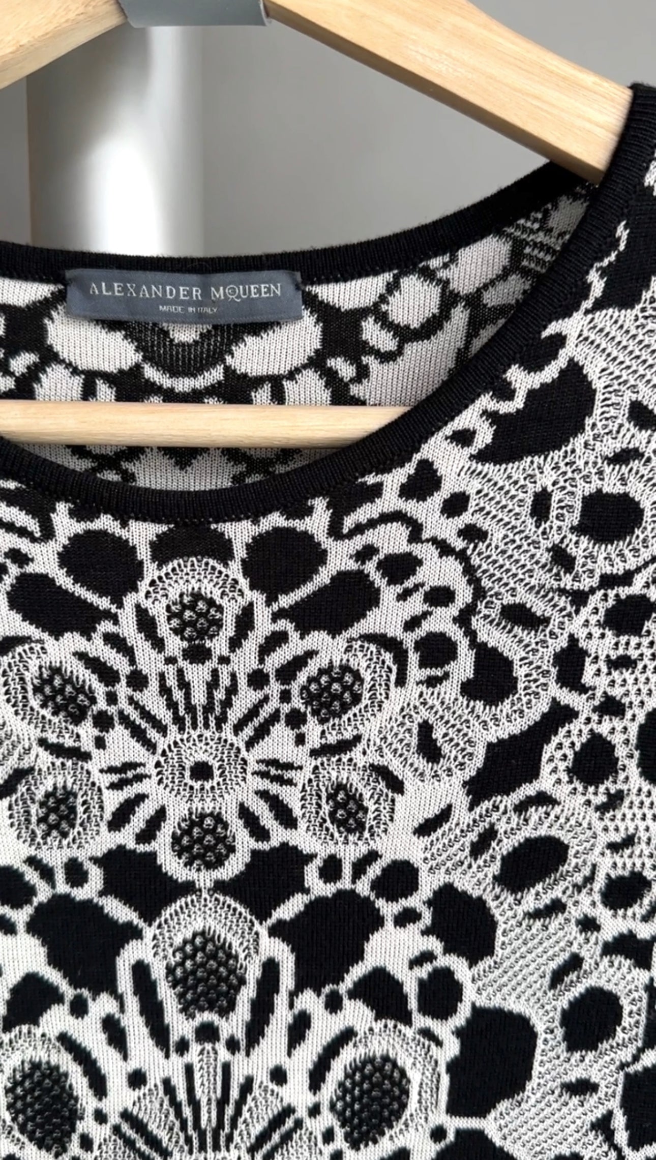 Alexander McQueen Black & White Intarsia Knit Skater Dress - Women's Sleeveless A-Line Mini Dress for Party, Cocktail & Evening Wear