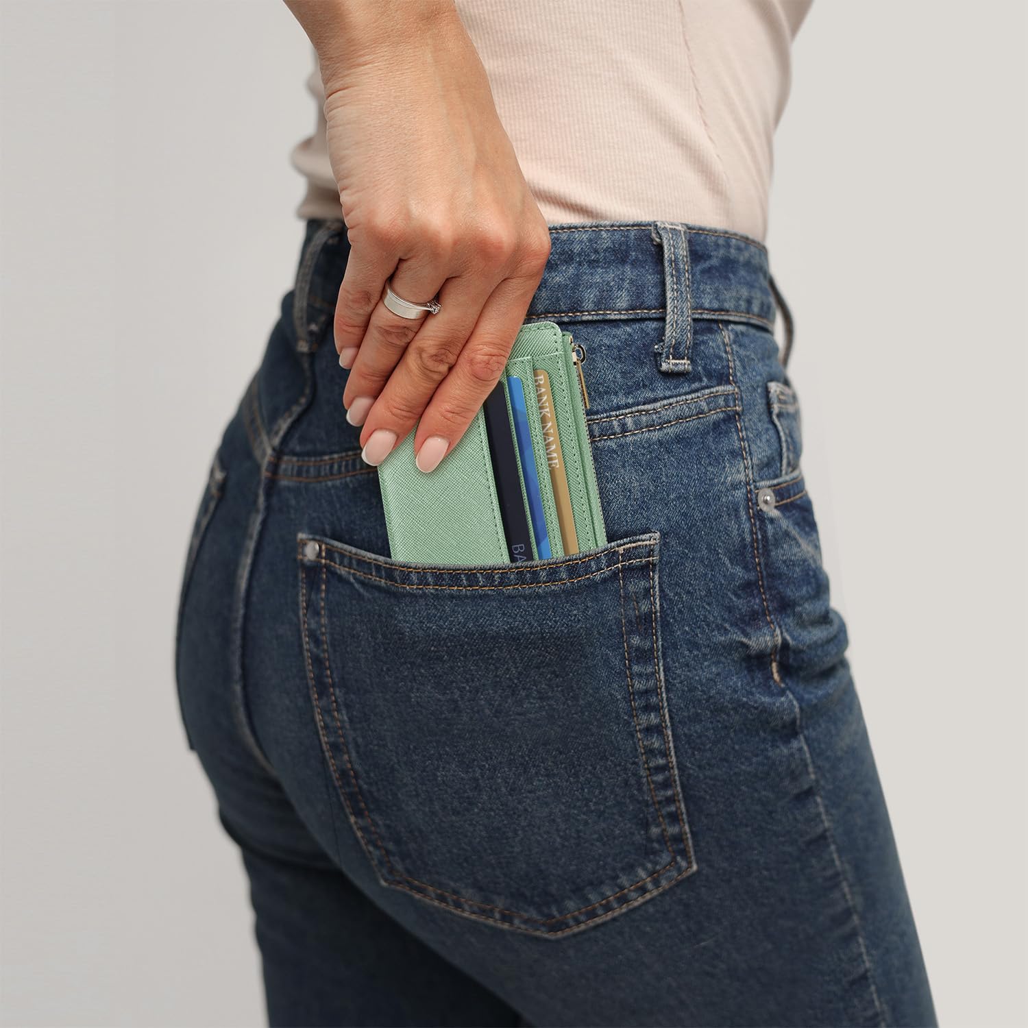 Slim Front Pocket Wallet for Women - RFID Blocking Credit Card Holder with Keychain | Minimalist Leather Card Case for ID, Cash & Keys | Perfect for Travel, Shopping & Everyday Use