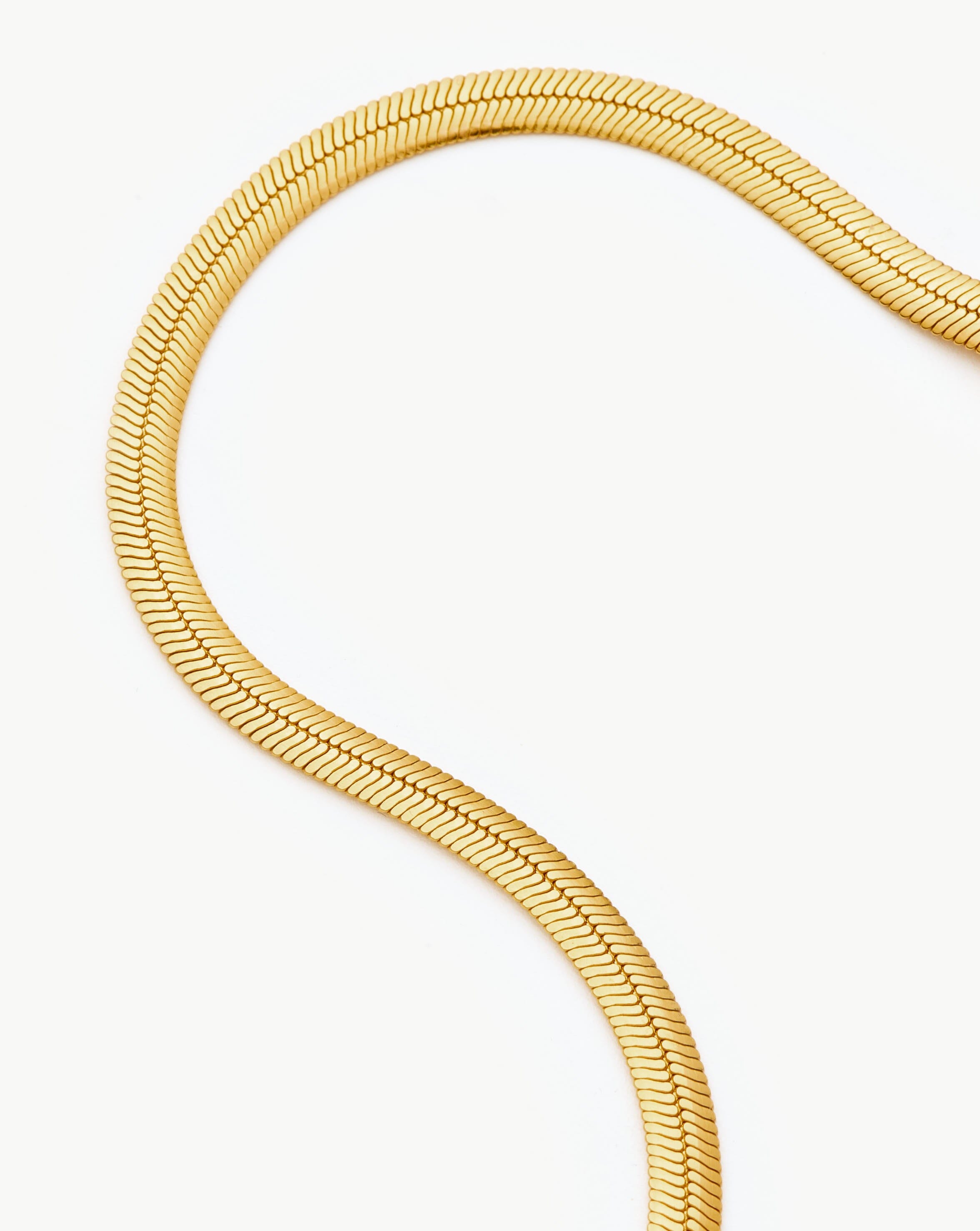 Elegant Flat Snake Chain Necklace for Women - Dainty Gold & Silver Layering Necklace Jewelry - Perfect for Everyday Wear, Date Night & Gift Giving