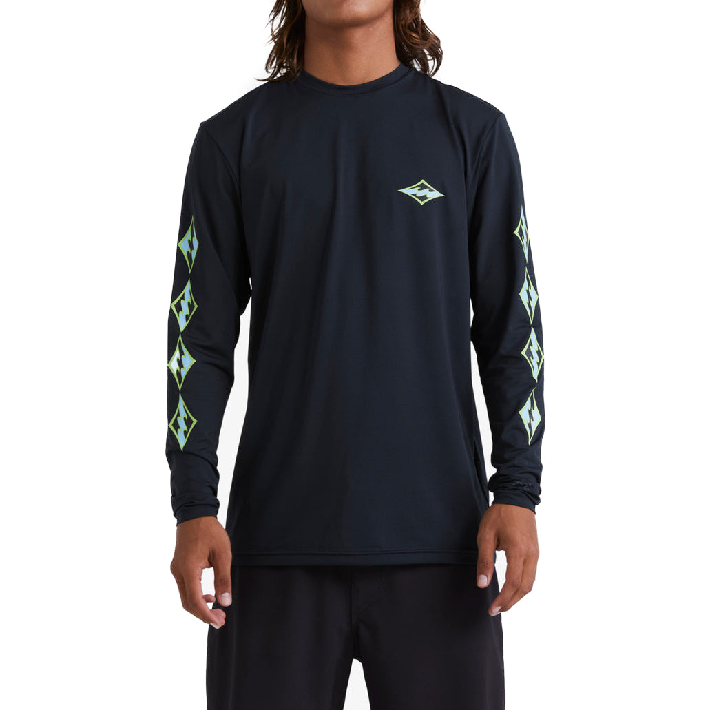 Billabong Men's D Bah Loose Fit Long Sleeve Rash Guard - UPF 50+ Sun Protection Swim Shirt for Surfing, Swimming & Water Sports (Black)