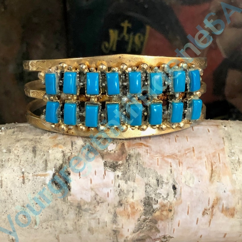 Vintage Gold Tone & Faux Turquoise Beaded Bracelet - Costume Jewelry for Women | Perfect for Boho Fashion, Parties & Special Occasions