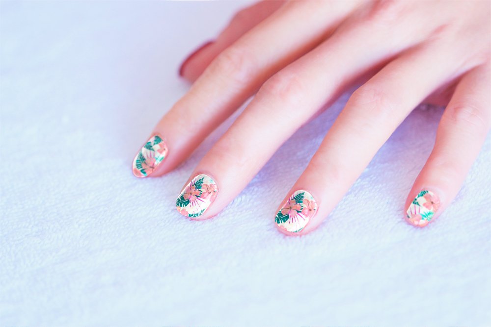 18 Pcs Nail Polish Art Strips - DIY Manicure & Pedicure Decals with Floral Design for Wedding, Bachelorette, Prom Party | Easy to Apply Nail Wraps for Home & Salon Use