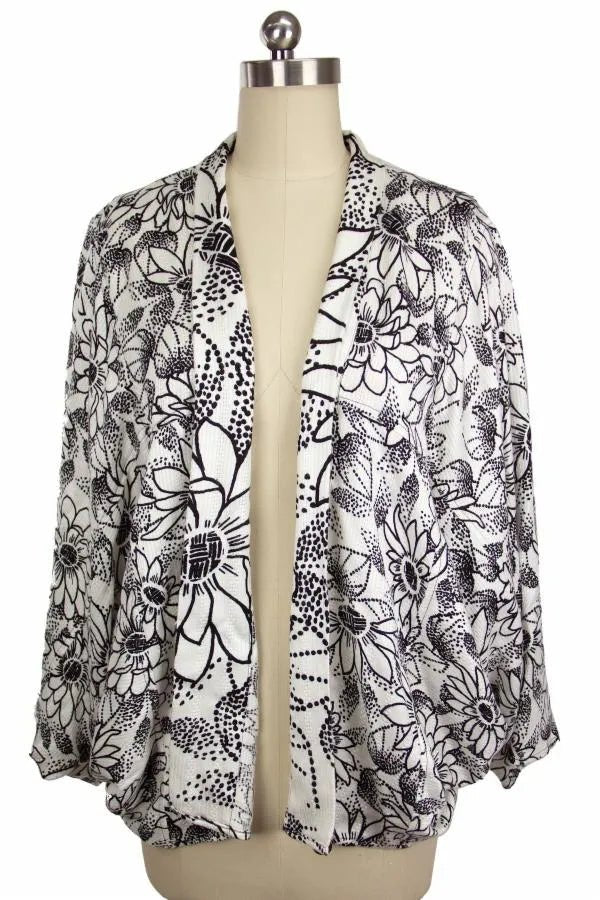 Stylish Biff Short Kimono Robe - Lightweight & Comfortable Japanese-Inspired Loungewear for Women - Perfect for Yoga, Spa, and Relaxation at Home