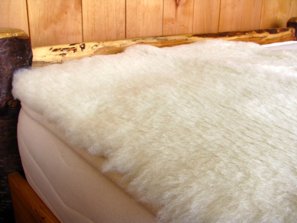 Holy Lamb Organics Organic Wool Mattress Topper - King Size Happy Lamb Fleece for Ultimate Comfort | Perfect for Allergy Relief & Temperature Regulation