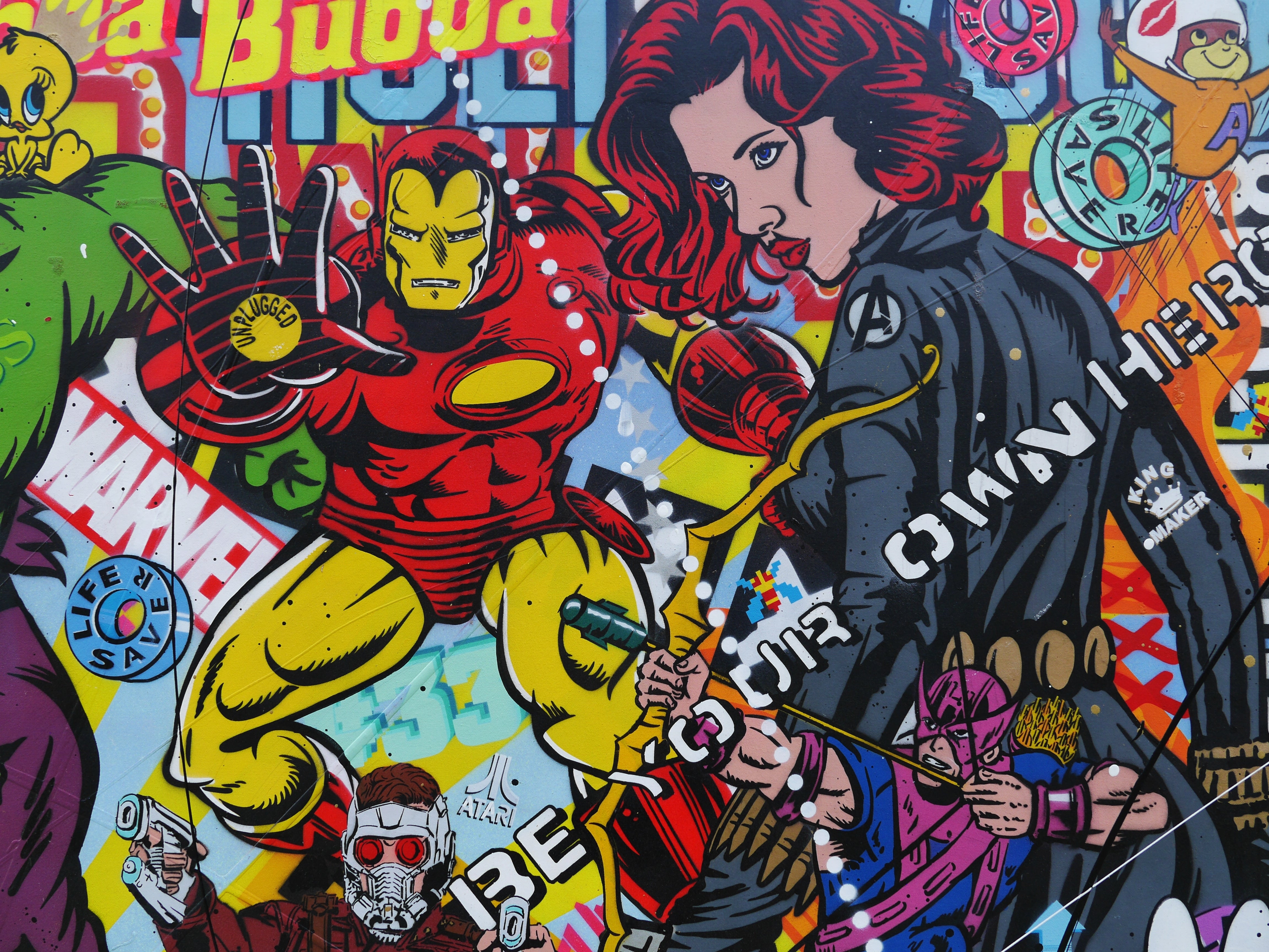 Heroes and More 270cm x 120cm Textured Urban Pop Art Canvas Painting - Modern Wall Decor for Living Room, Bedroom & Office