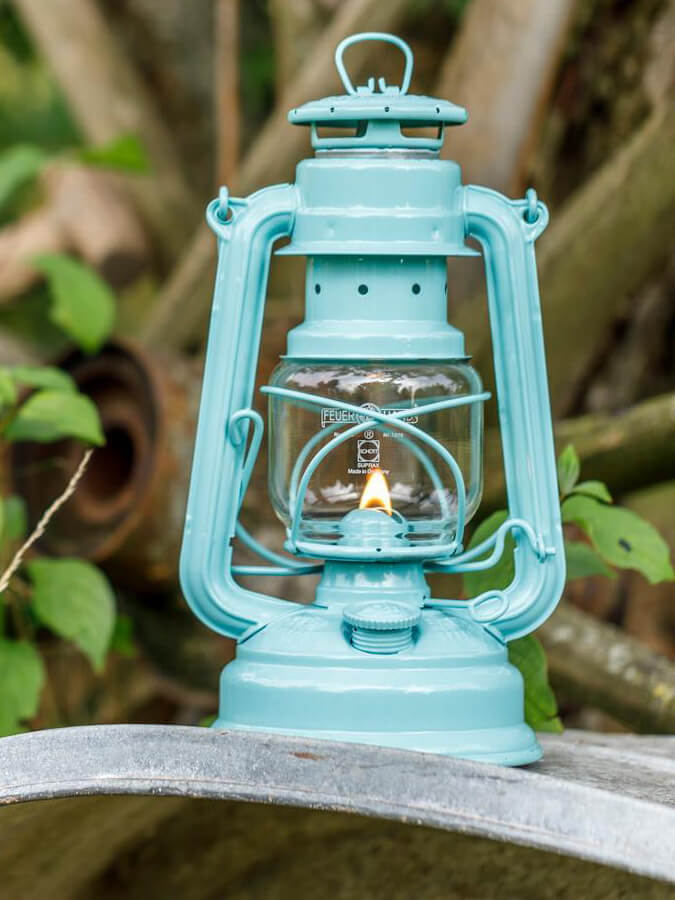 Feuerhand Baby Special 276 Hurricane Lantern - Vintage Outdoor Camping Light for Emergency, Garden, Patio & Power Outages