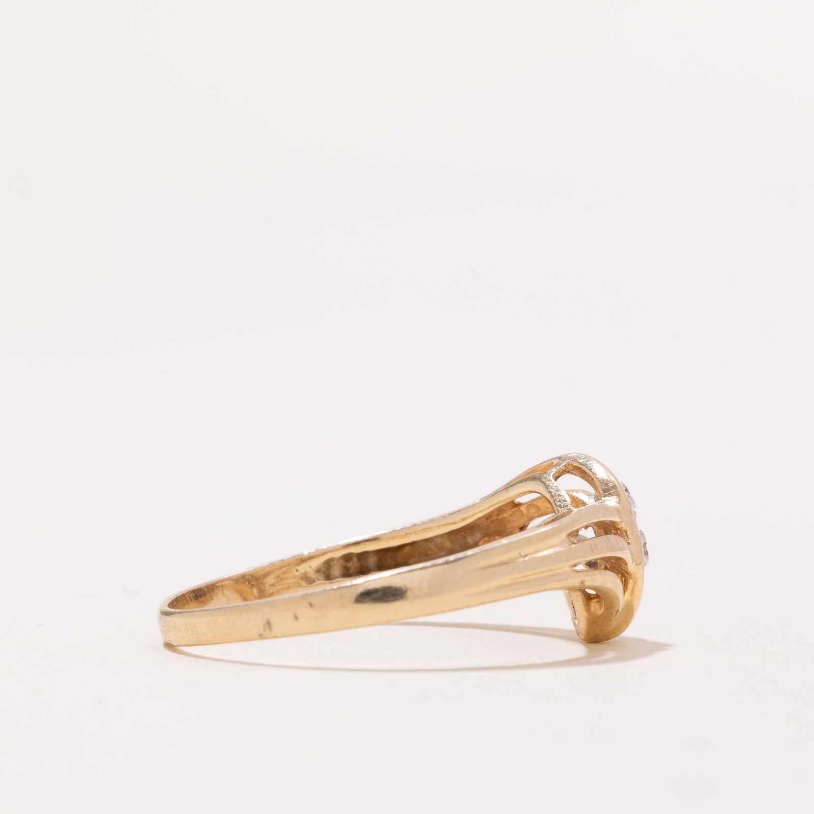 0.009ctw Diamond Chevron Ring for Women - Size 8 | Elegant Stackable Band for Weddings, Anniversaries & Everyday Wear
