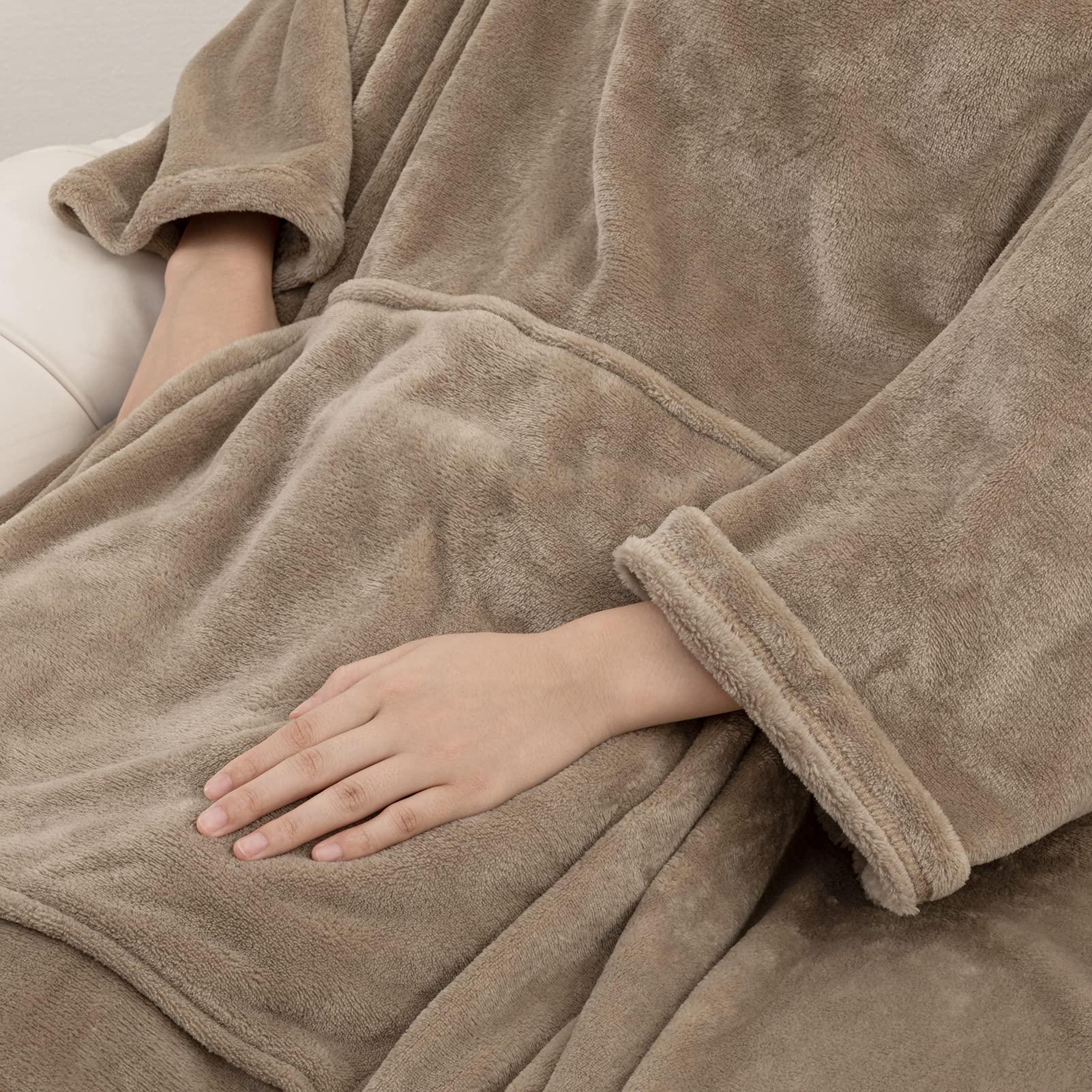 HBselect Wearable Flannel Blanket with Sleeves - Lightweight & Warm Sofa Blanket for Adults - Perfect for TV Watching, Lounging & Cozy Home Use - Great Gift Idea