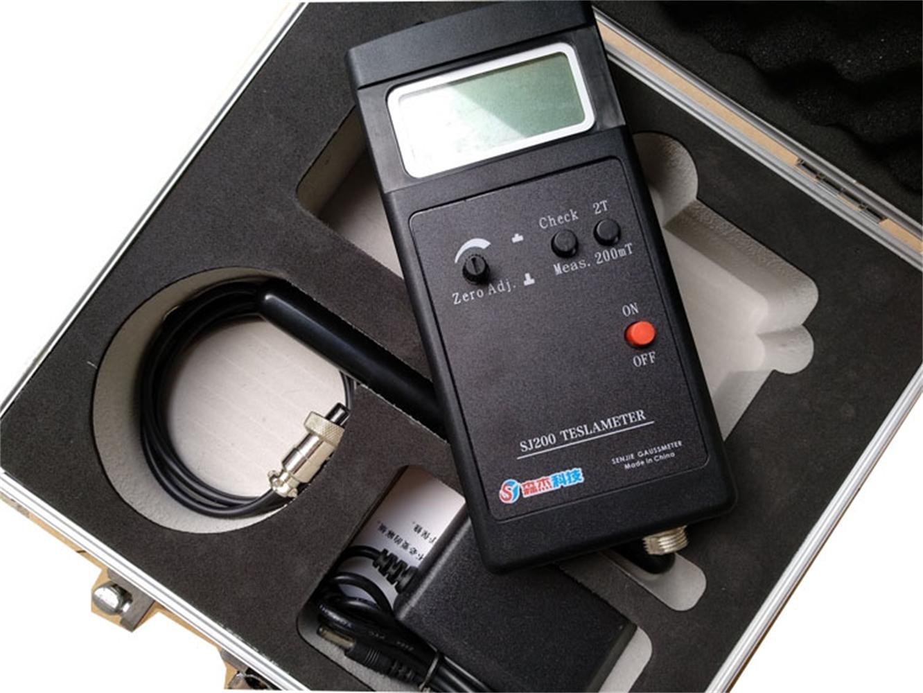 High Precision Digital EMF Meter - Handheld Gauss Meter & Tesla Meter for Magnetic Field Testing | Home, Lab & Industrial Use