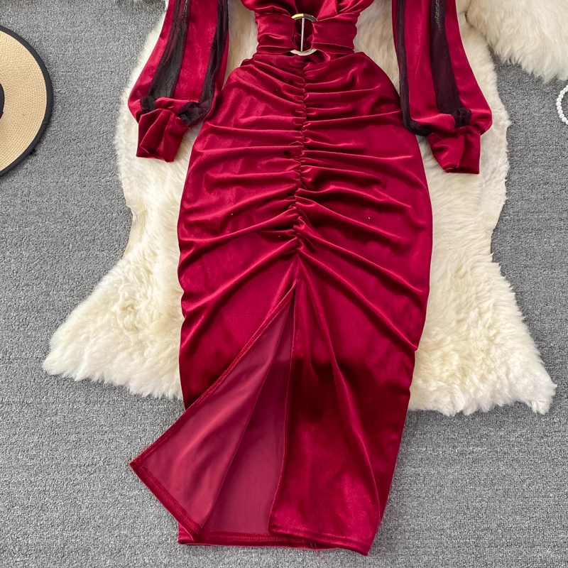 Sexy V-Neck Velvet Slit Dress for Women - Elegant Winter & Fall Evening Gown for Parties, Date Nights & Special Occasions