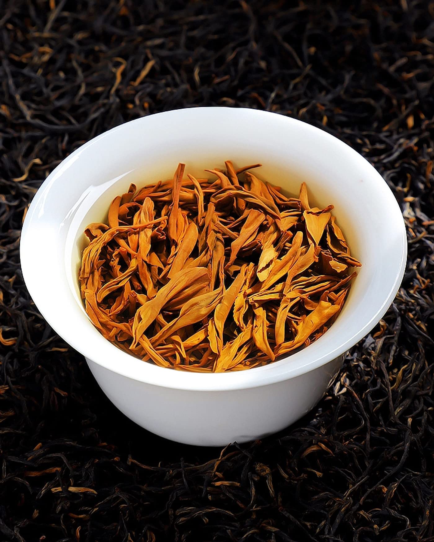 Premium Jin Jun Mei Black Tea - Authentic Chinese Golden Beautiful Eyebrow Tea - Grade AA High Quality Loose Leaf Black Tea for Gifting, Afternoon Tea & Relaxation