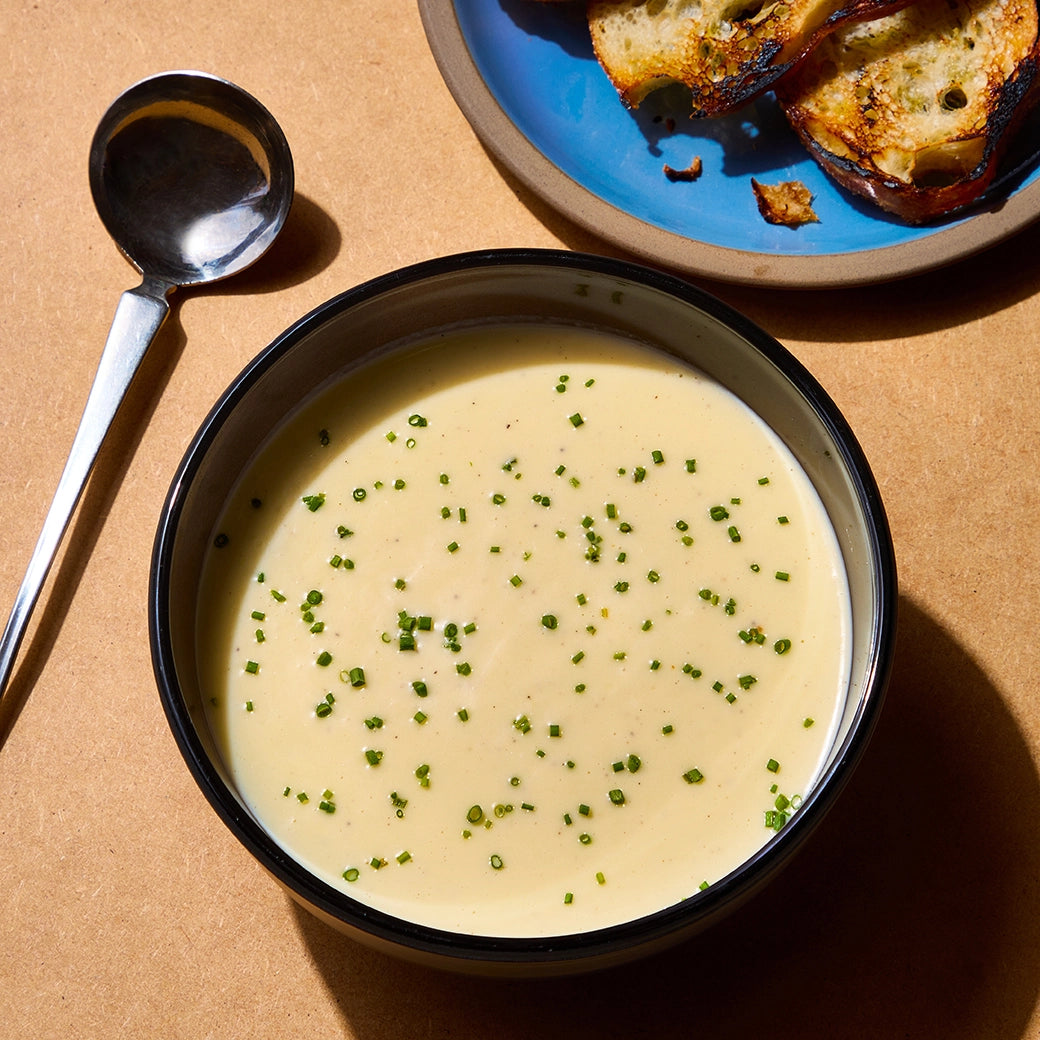 Delicious Homemade Potato Leek Soup Recipe - Easy Creamy Comfort Food for Cold Days | Perfect for Family Dinners & Cozy Winter Nights