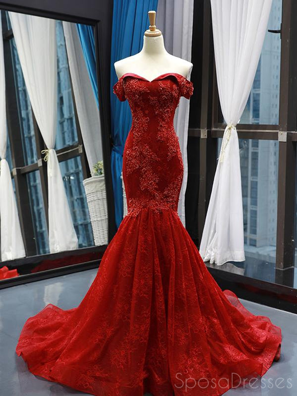 Elegant Mermaid Lace Strapless Red Long Prom Dress for Sweet 16 & Formal Events - Perfect for Homecoming, Prom Night, and Special Occasions