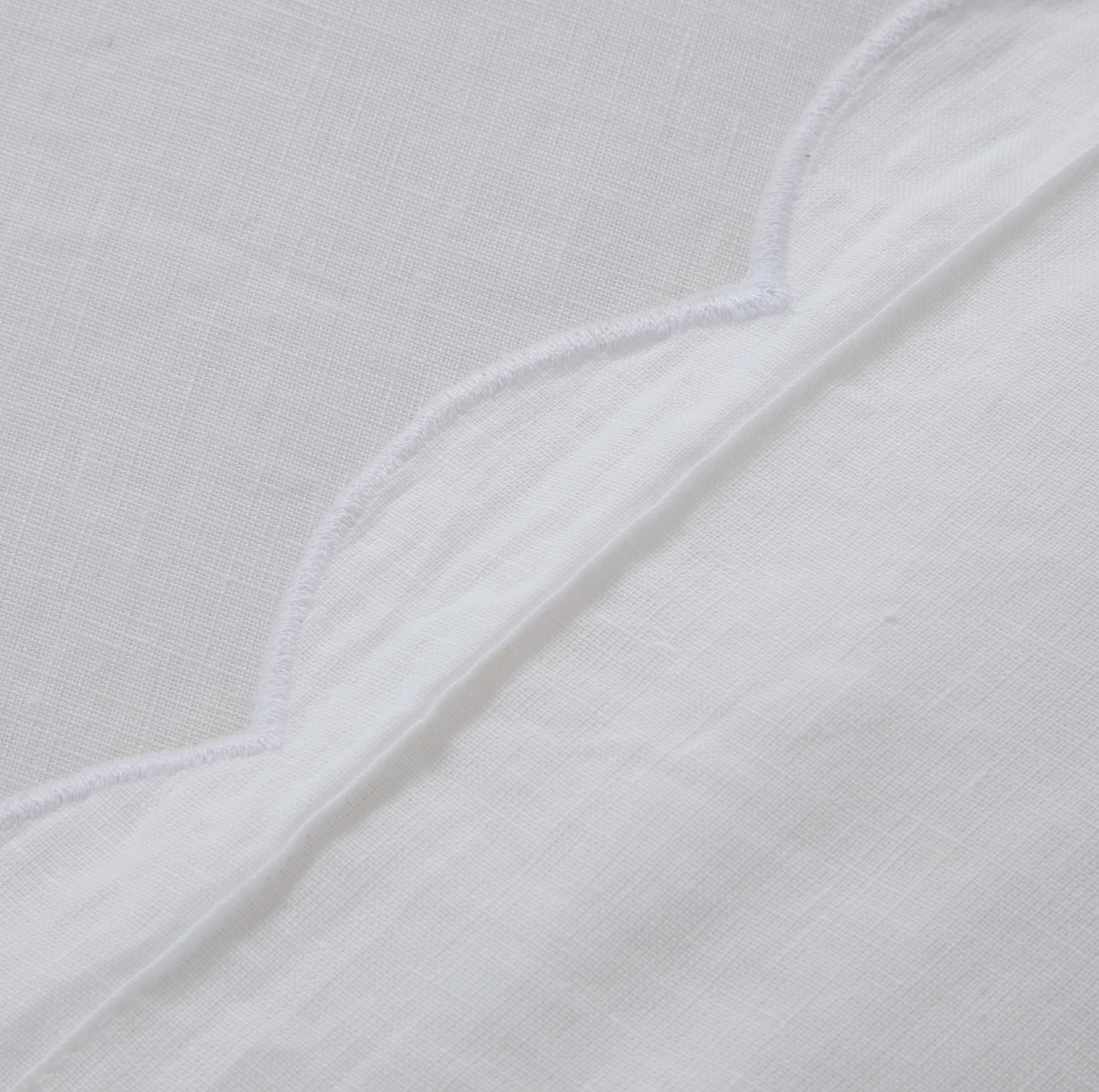 Kelly Duvet Cover Set - Soft & Breathable Bedding for All Seasons - Perfect for Master Bedroom, Guest Room & Dorm Decor