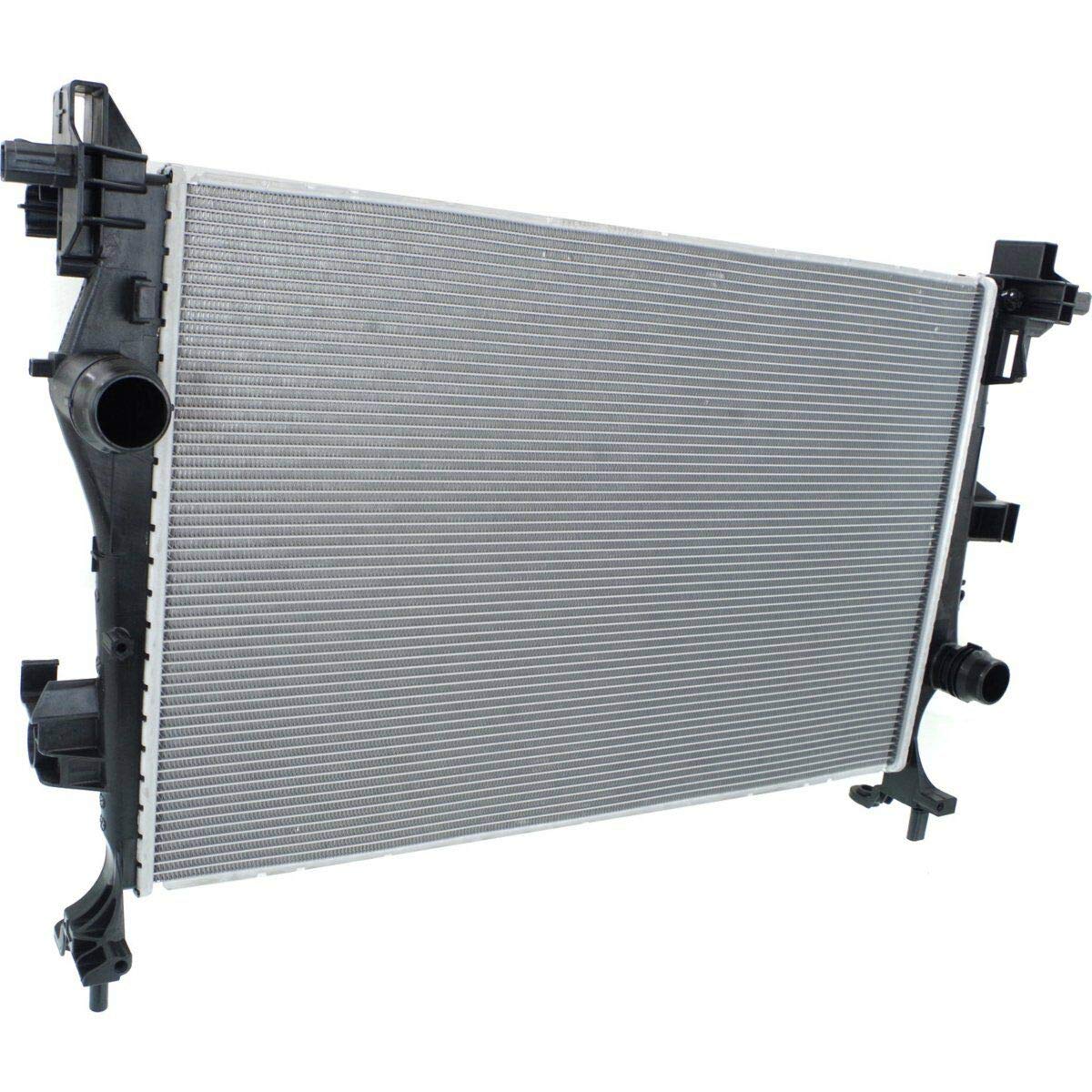2015-2018 Jeep Renegade Replacement Radiator - Plastic & Aluminum Construction with Automatic Transmission Oil Cooler - Compatible with 1.4L L4 Engine (Part# CH3010370, 68260449AA) - Perfect for Off-Roading, Daily Commuting & Extreme Weather Conditions