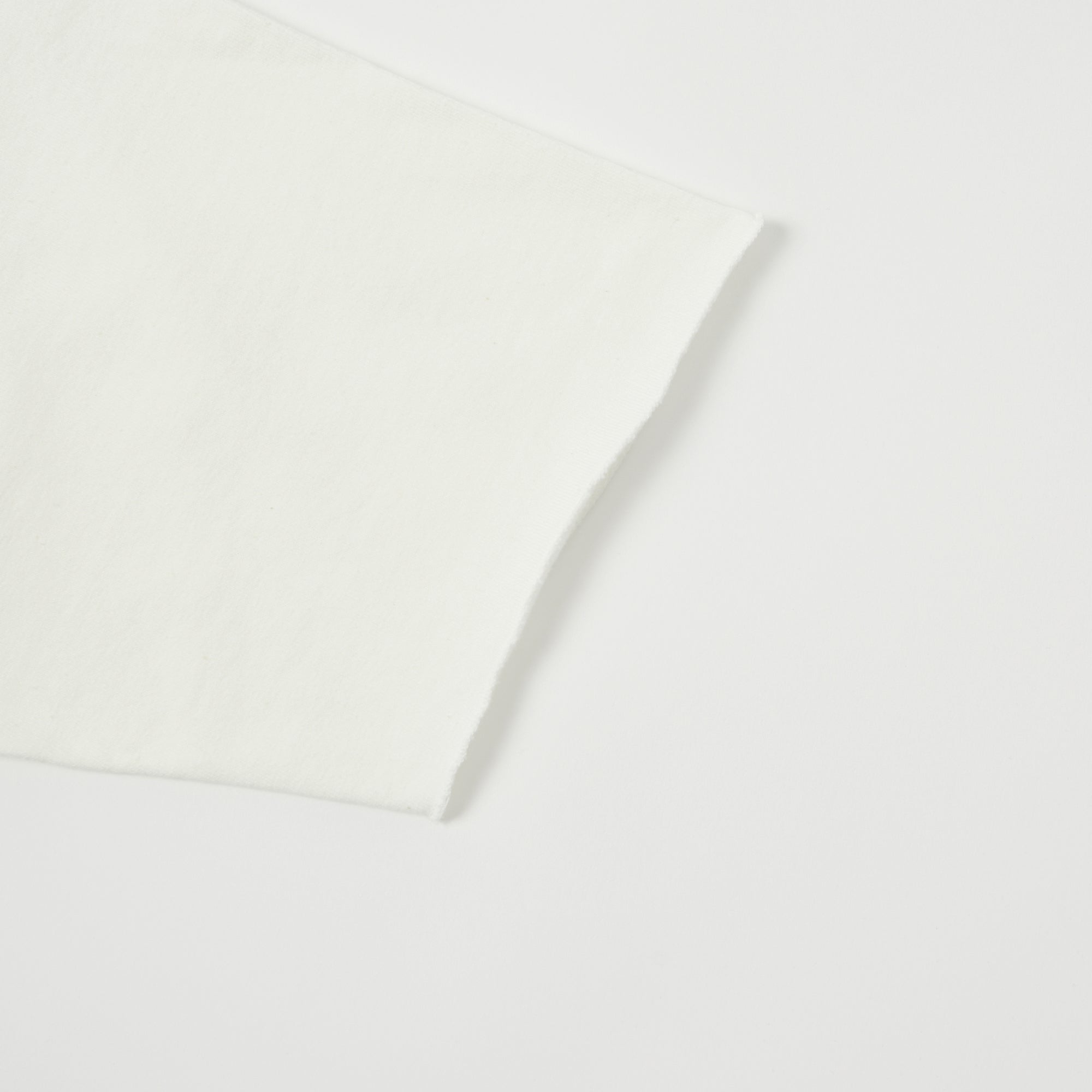 Dubbleworks Plain Style Off Cut Sweatshirt - Off White | Comfortable Casual Pullover for Men & Women | Perfect for Streetwear, Lounge Wear & Everyday Outfits