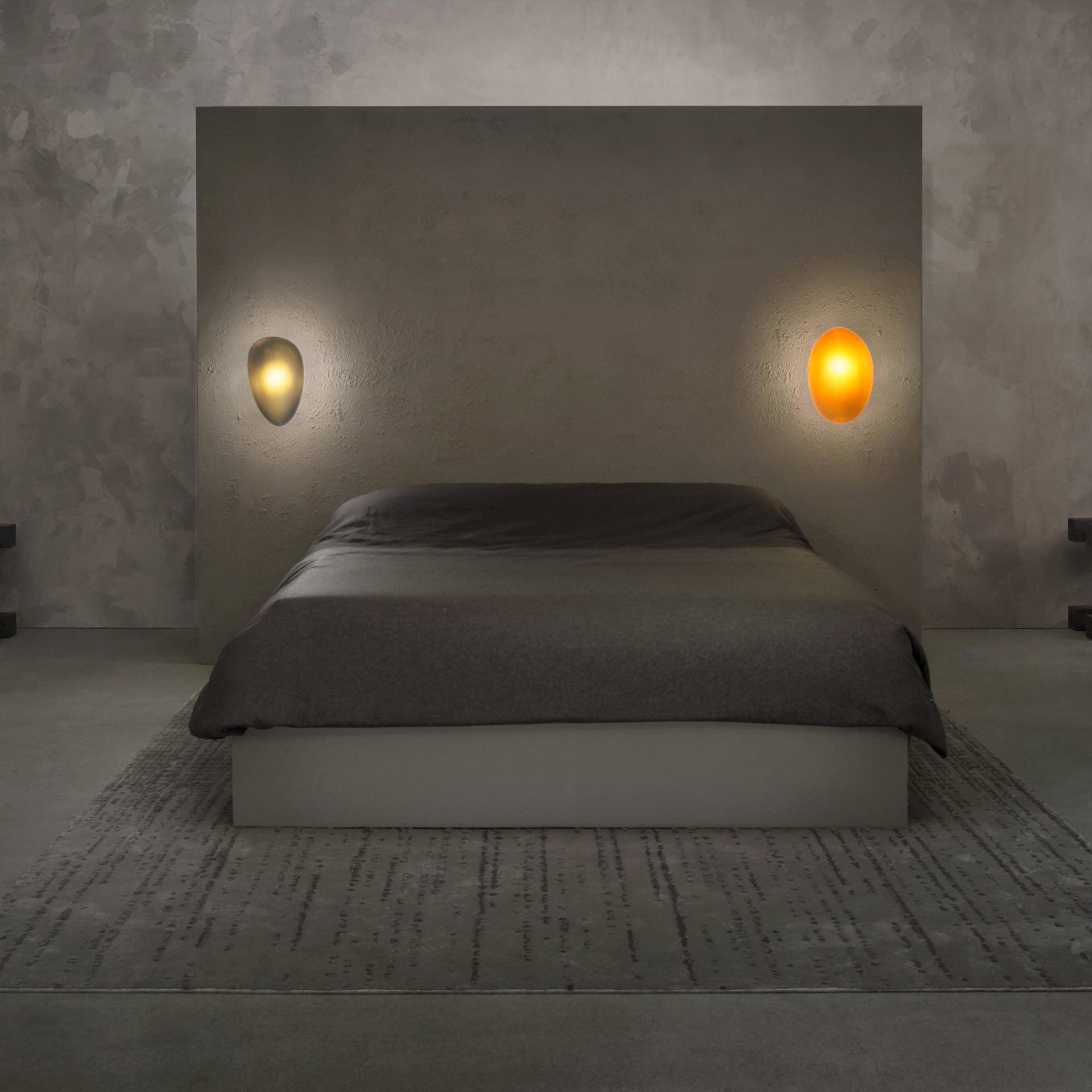 Modern Bubble Glass Wall Lamp - Sleek LED Sconce Lighting for Bedroom, Living Room & Hallway - Energy Efficient Decorative Wall Light for Home & Office