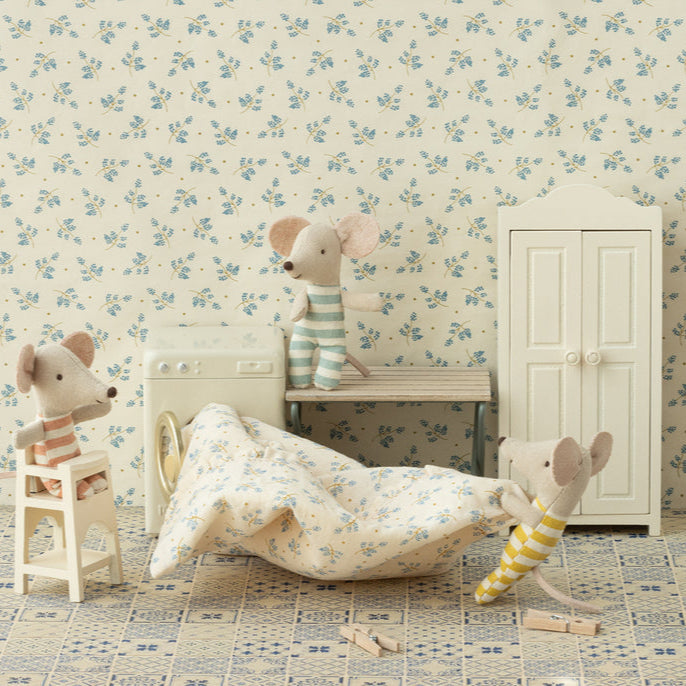 Maileg High Chair for Kids - Adorable Mouse Design in Off White | Perfect for Playrooms, Nurseries & Toddler Dining