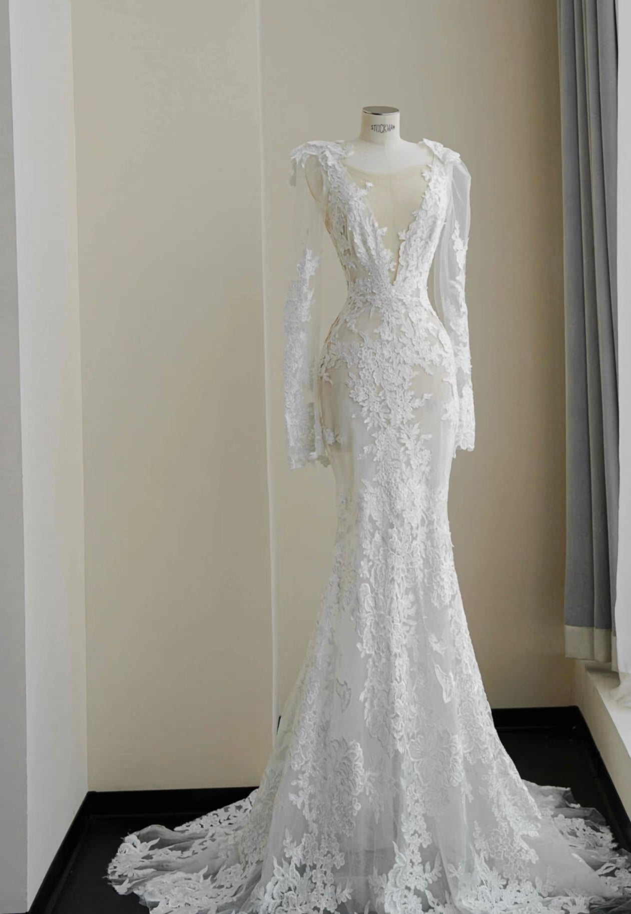 Elegant Backless Lace Wedding Dress with Long Sleeves - Mermaid Bridal Gown J6602 for Romantic Ceremonies & Beach Weddings