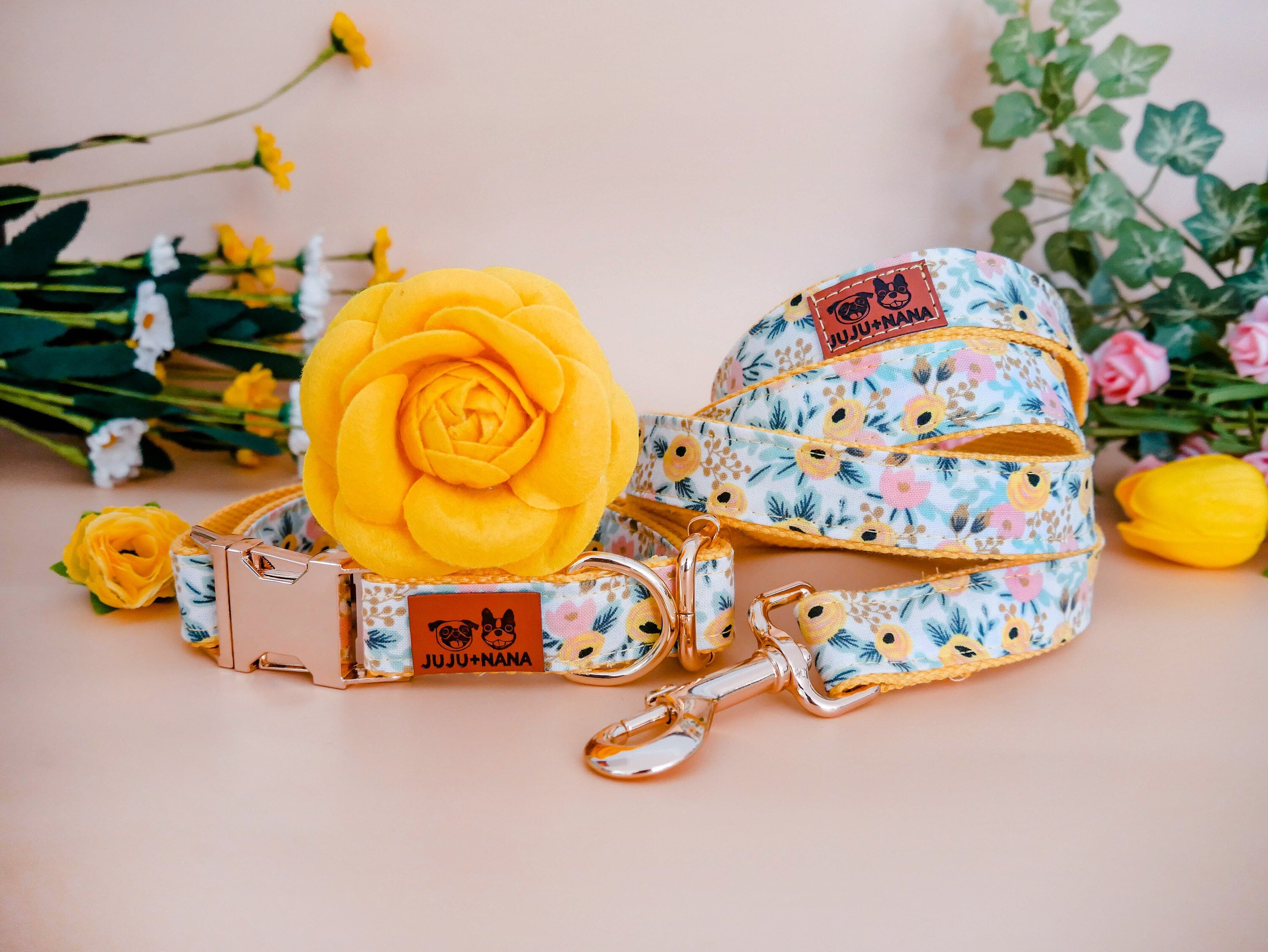 Rifle Paper Co Dog Harness Set - Rosa Yellow Floral Print Adjustable Pet Harness & Leash for Small to Medium Dogs - Perfect for Walks, Hiking, and Outdoor Adventures