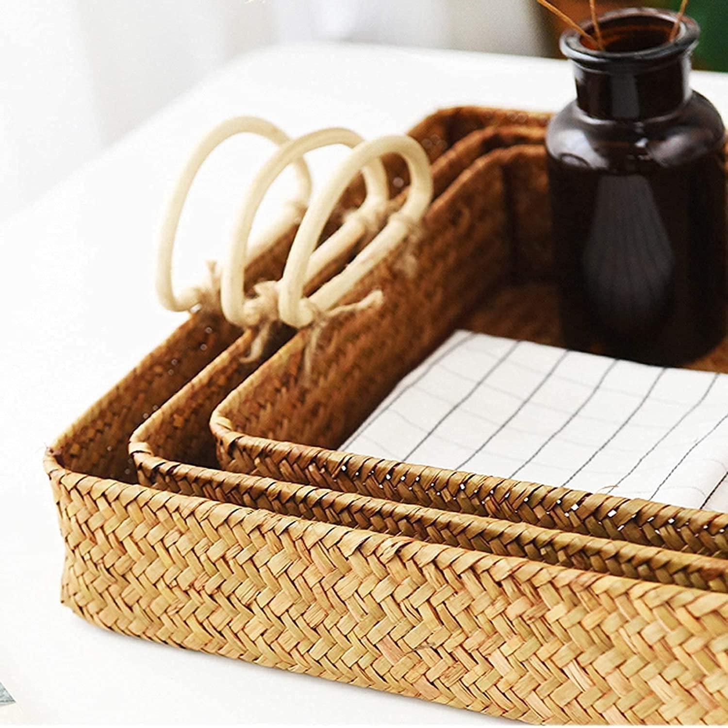 Hand-Woven Rattan Fruit Tray & Storage Basket - Multifunctional Desktop Organizer for Fruits, Magazines, Cups, Tea Sets | Perfect for Kitchen, Living Room, Office & Dining Table Decor