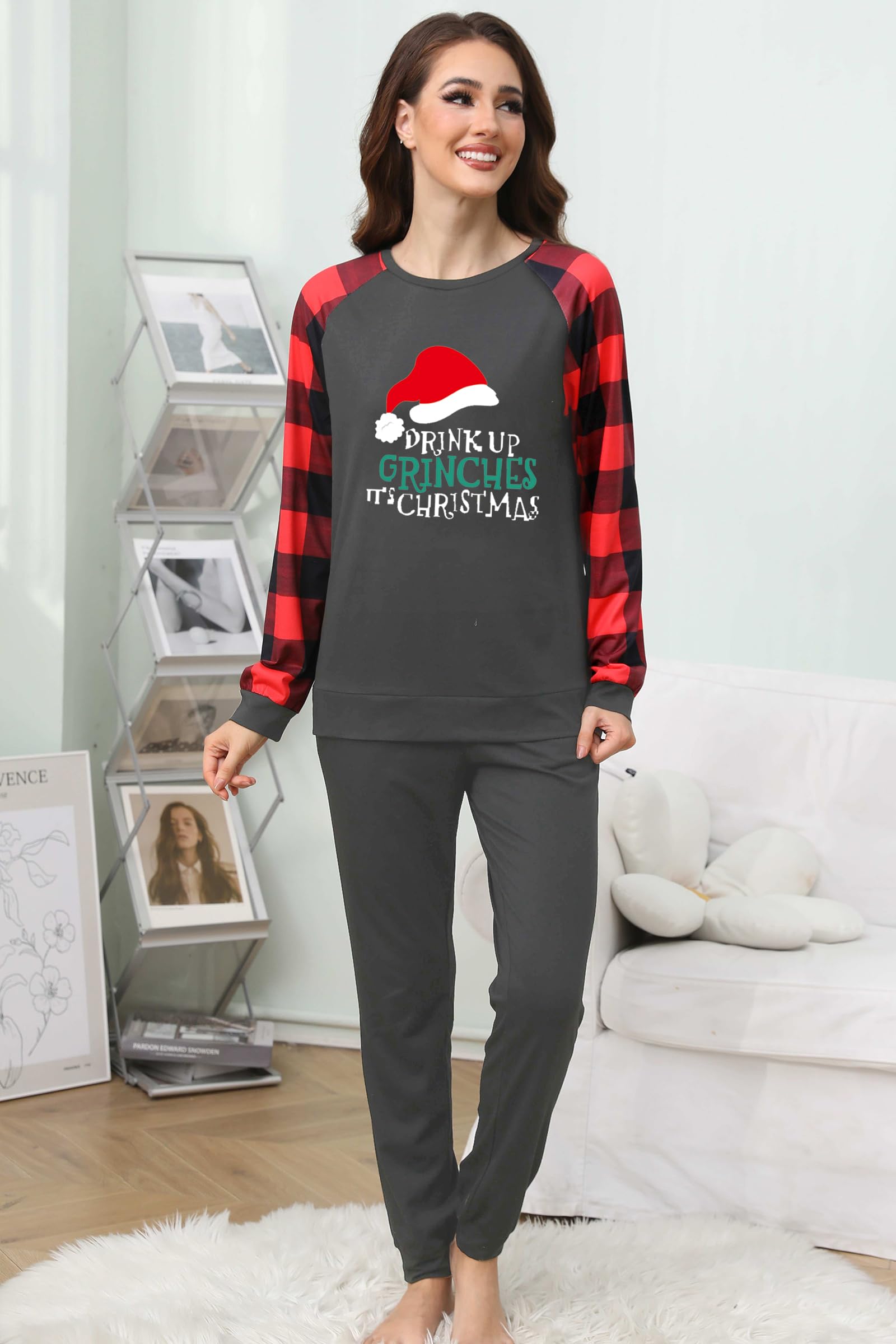 Women's Christmas Print Pajama Set - 2 Piece Cozy Lounge Wear & Jogger Tracksuit for Sleepwear, Loungewear & Holiday Gifts (Perfect for Christmas Parties, Family Gatherings & Cozy Nights In)