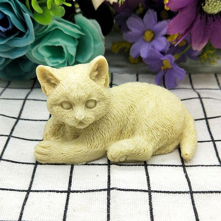 Premium Silicone Cat Face Mold for Resin, Candle & Clay Crafts - DIY Animal Shaped Candle Making, Cake Decorating & Resin Art Supplies - Perfect for Home Decor, Gift Making & Craft Projects
