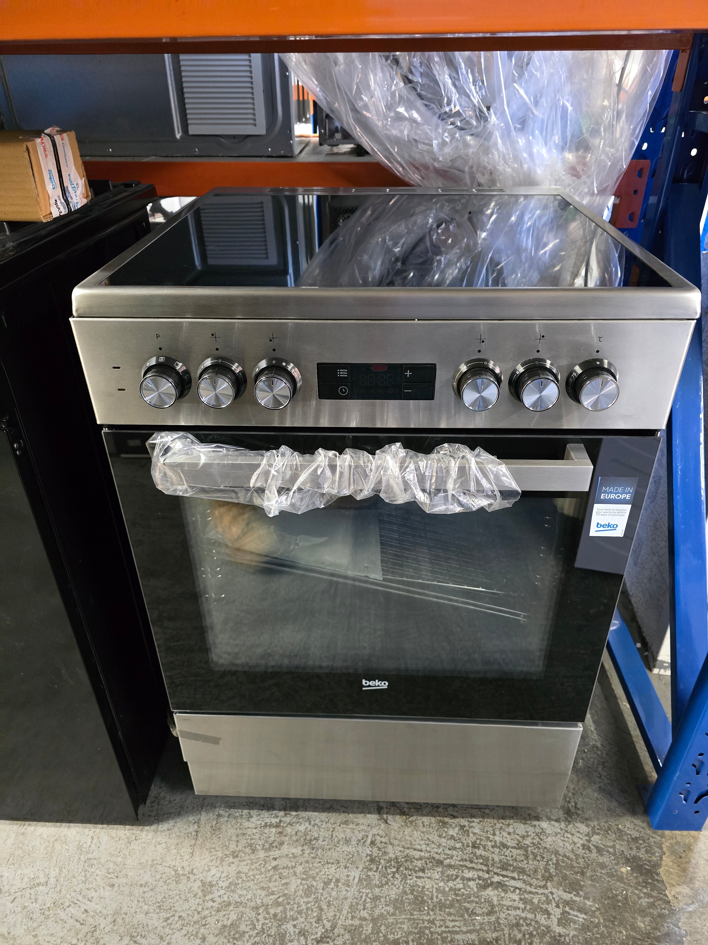Beko BFC60VMX1 60cm Freestanding Electric Oven & Stove Combo - Made in Europe [Factory Second] | Perfect for Small Kitchens & Apartments