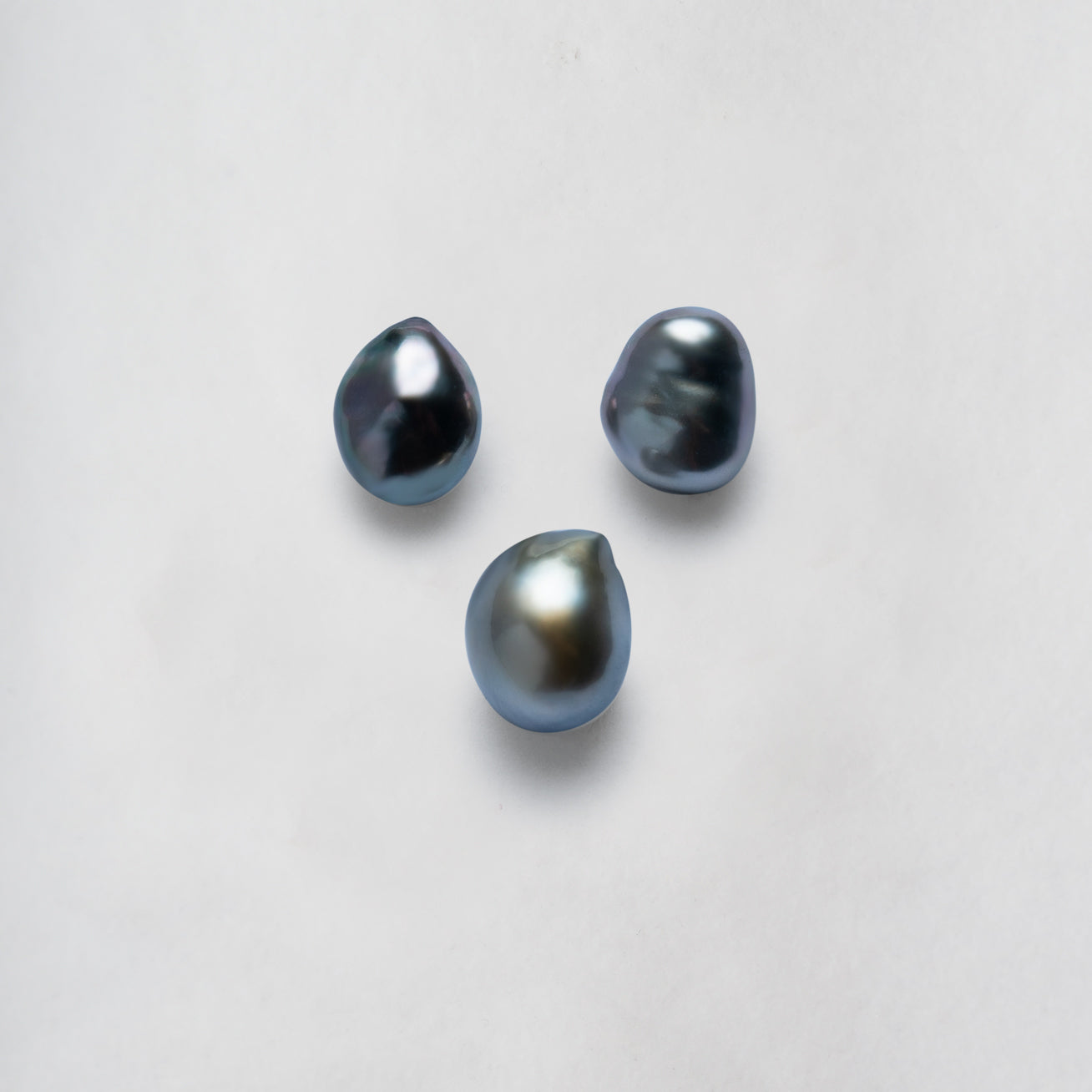18K Gold Diamond Tahitian Keshi Pearl Drop Earrings for Women - Luxury Wedding, Anniversary & Evening Party Jewelry Gift (KE00117)