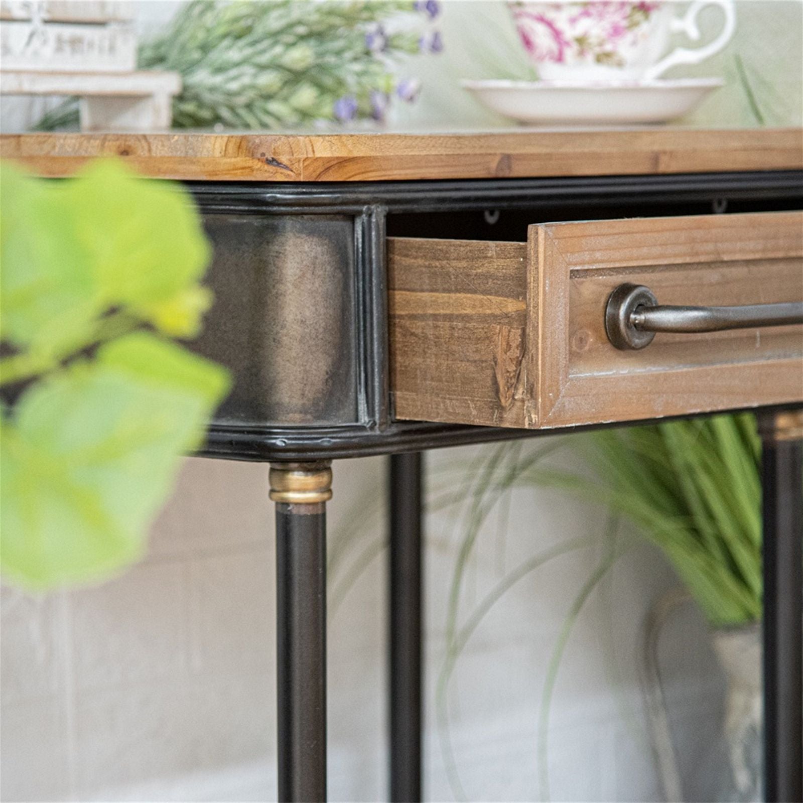 Refino Modern Side Table by Urban Style - Stylish End Table for Living Room, Bedroom, or Office - Perfect for Small Spaces & Home Decor
