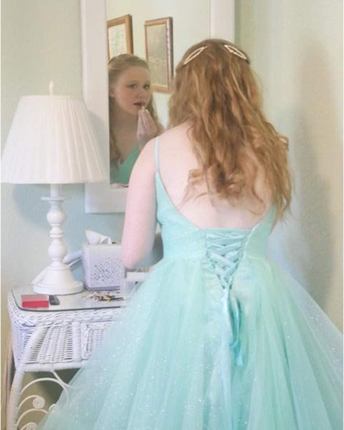 Elegant Navy Blue Prom Dresses for Women - Long Tulle Ball Gown with V-Neck & Spaghetti Straps | Perfect for Homecoming, Formal Dances & Special Occasions