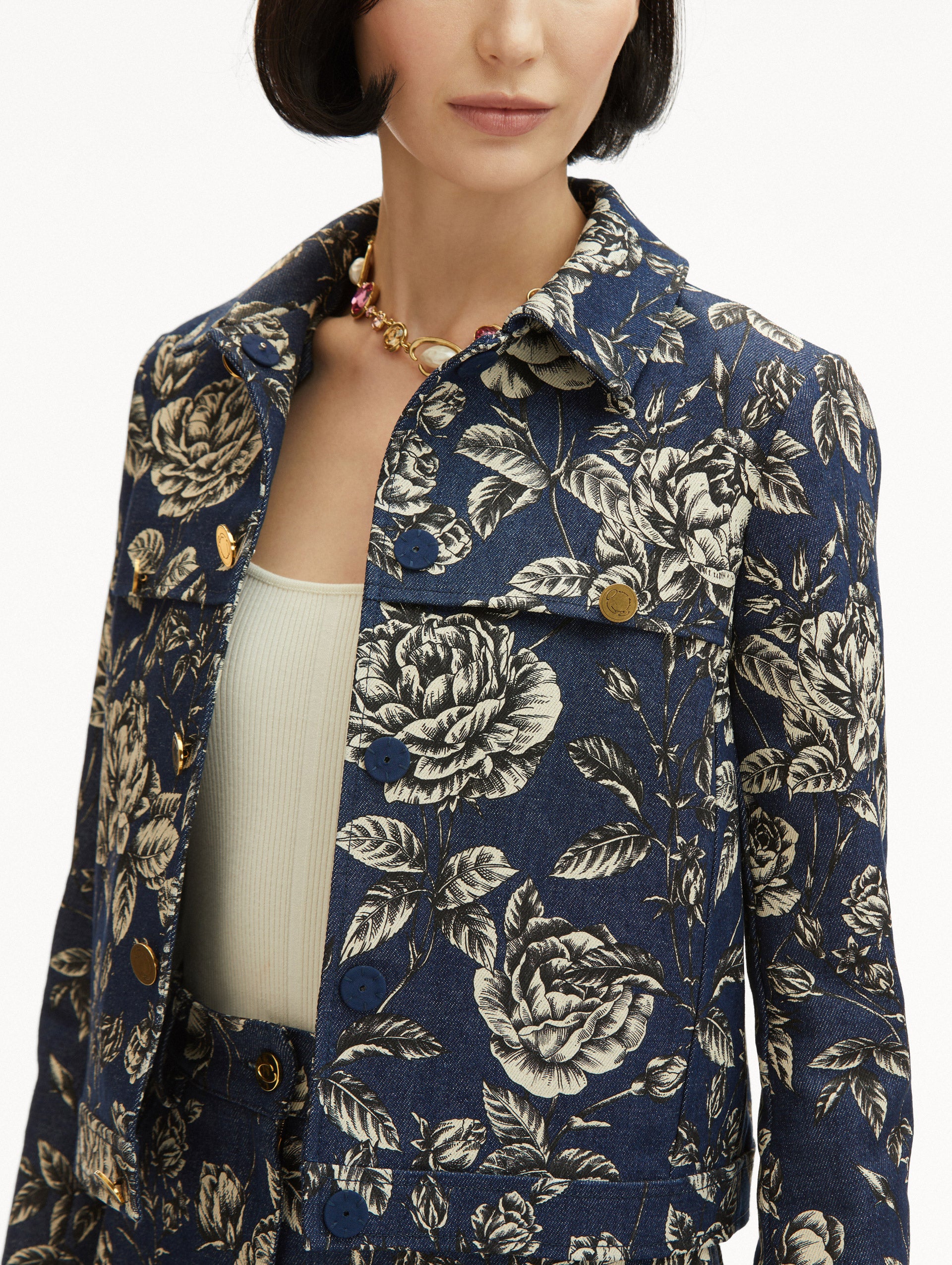 Stylish Rose Printed Denim Jacket for Women - Trendy Floral Embroidered Denim Jacket - Casual Spring & Fall Outerwear for Streetwear, Dating, and Outdoor Activities