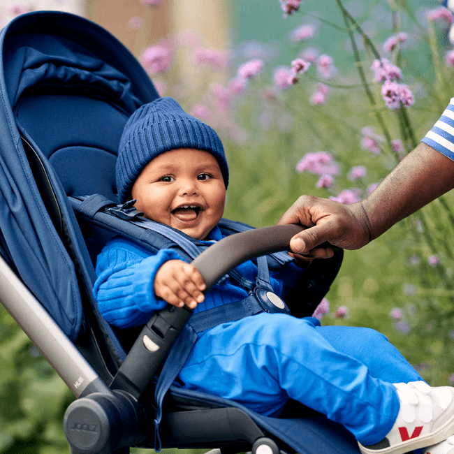 Joolz Hub+ Complete Stroller - Lightweight Compact Travel Stroller with Reversible Seat & Large Canopy | Perfect for City Walks, Travel & Everyday Use