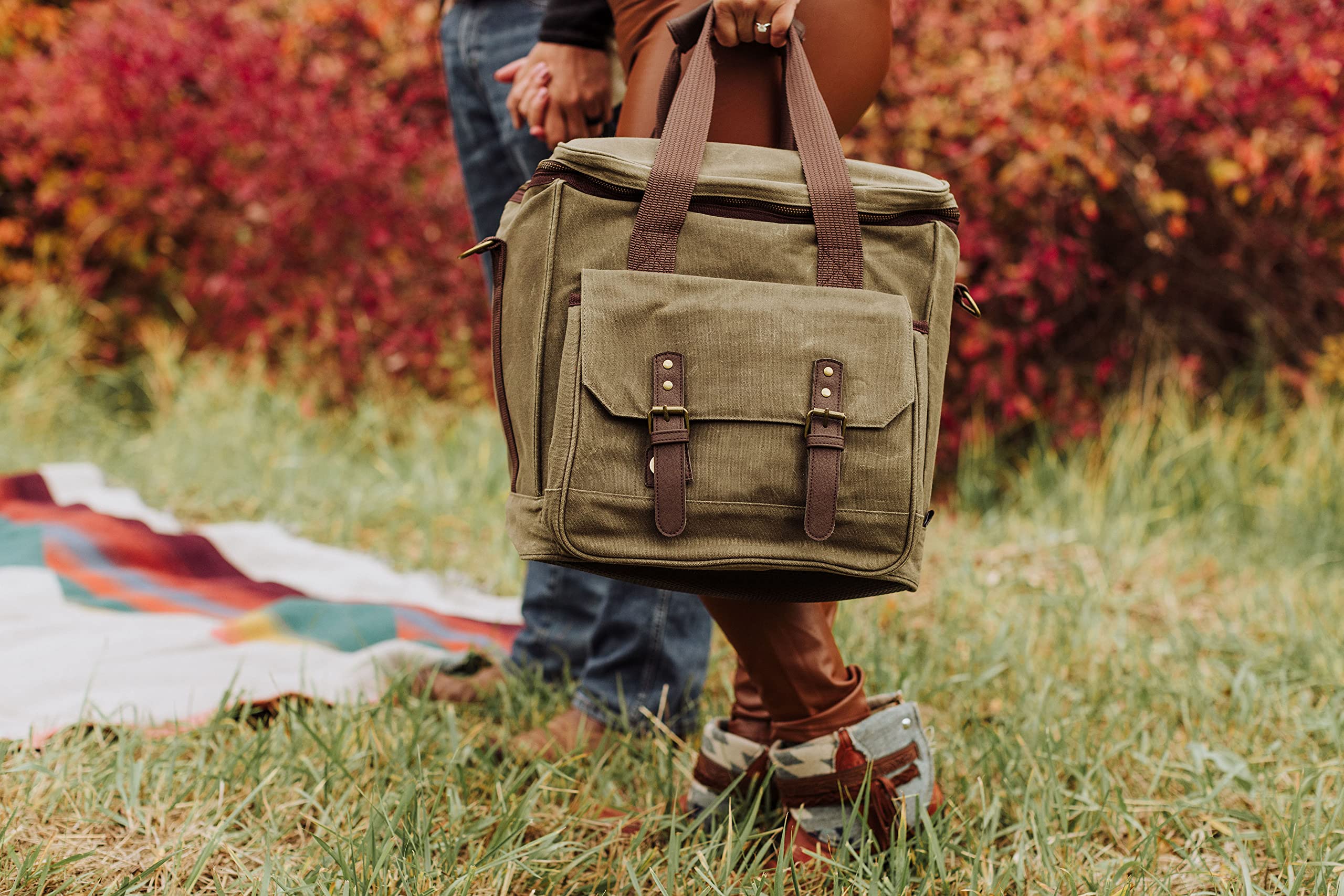 LEGACY by Picnic Time - Distressed Waxed Canvas 6 Bottle Insulated Wine Cooler Tote Bag - Khaki Green - Perfect for Outdoor Picnics, Beach Trips & Wine Tastings