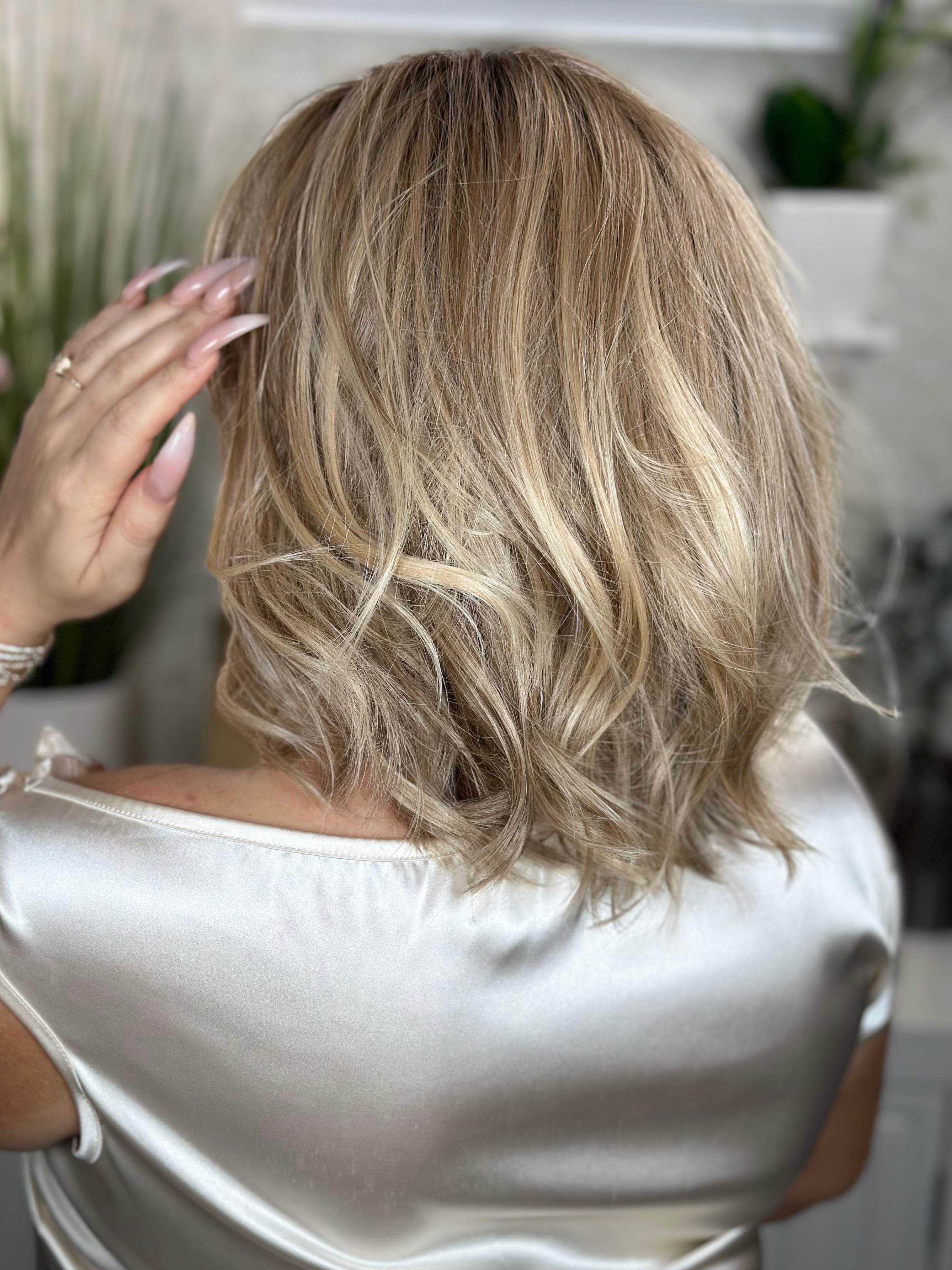 Sunlit Beige Blonde Hair Extensions - Premium 100% Human Hair Clip-Ins for Volume & Length - Perfect for Parties, Weddings & Everyday Styling