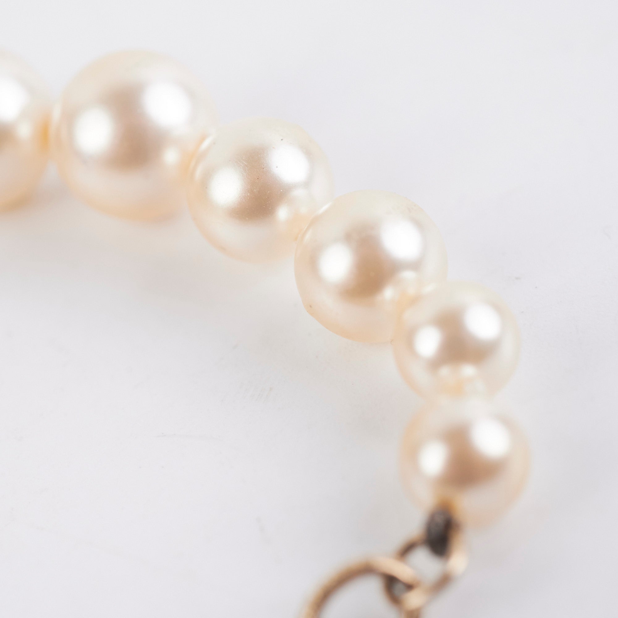 Chanel CC Logo Pearl Bracelet for Women - Luxury Fashion Jewelry Gift for Birthday, Anniversary & Special Occasions
