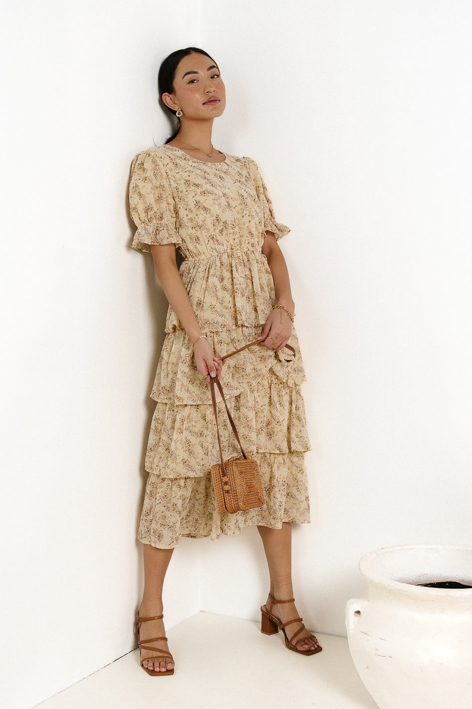 Lillian Floral Print Summer Dress for Women - Elegant Flowy Maxi Dress with V-Neck & Sleeves - Perfect for Beach Vacations, Weddings & Date Nights