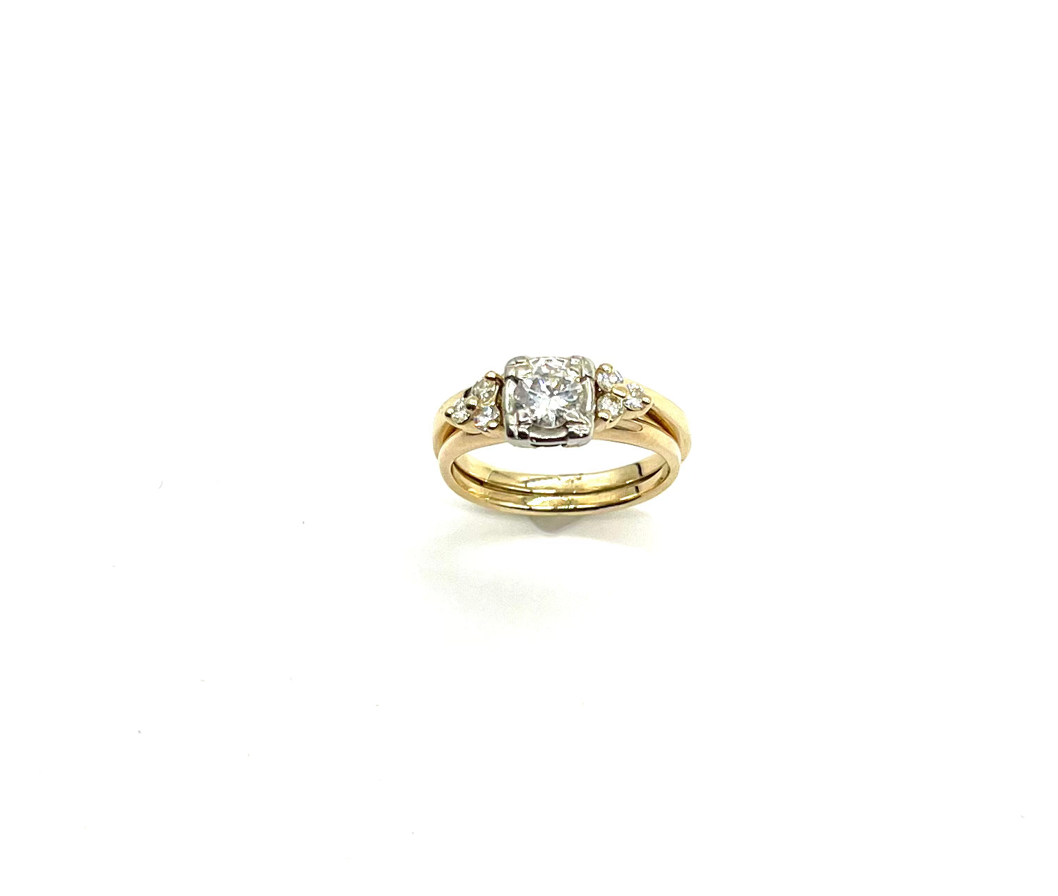 Vintage Diamond Wedding Ring Set - 14K White Gold Bridal Engagement & Wedding Band Set for Women - Perfect for Proposals, Anniversaries & Special Occasions