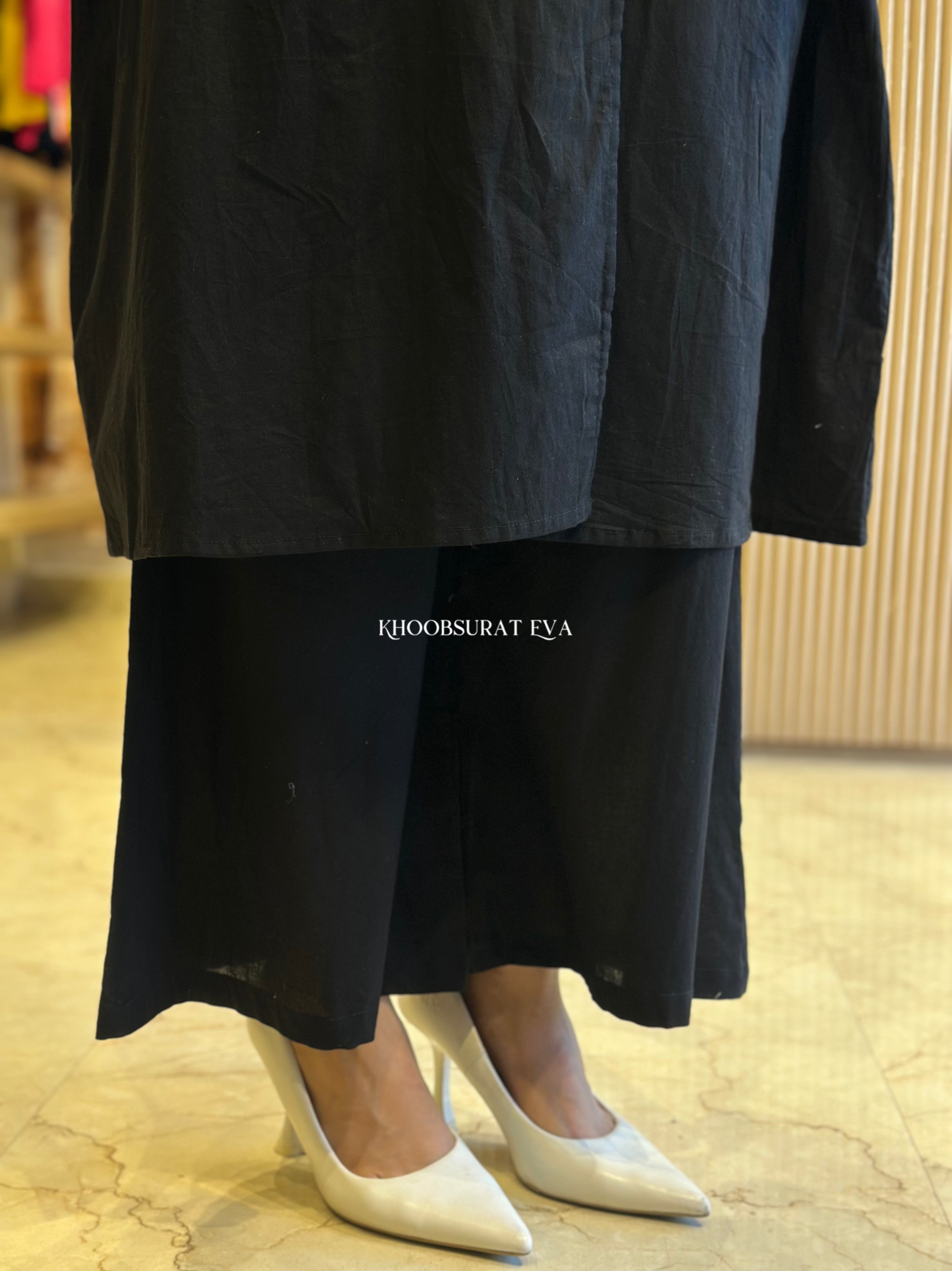 Elegant Black Kurta Set for Women - Stylish Traditional Indian Outfit for Festivals, Weddings & Special Occasions