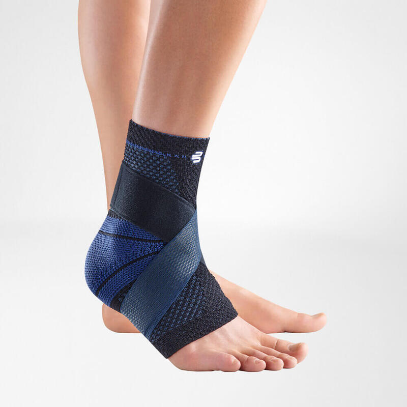 MalleoTrain S Ankle Brace - Adjustable Support for Sprains & Injuries - Lightweight & Breathable for Running, Basketball & Daily Wear