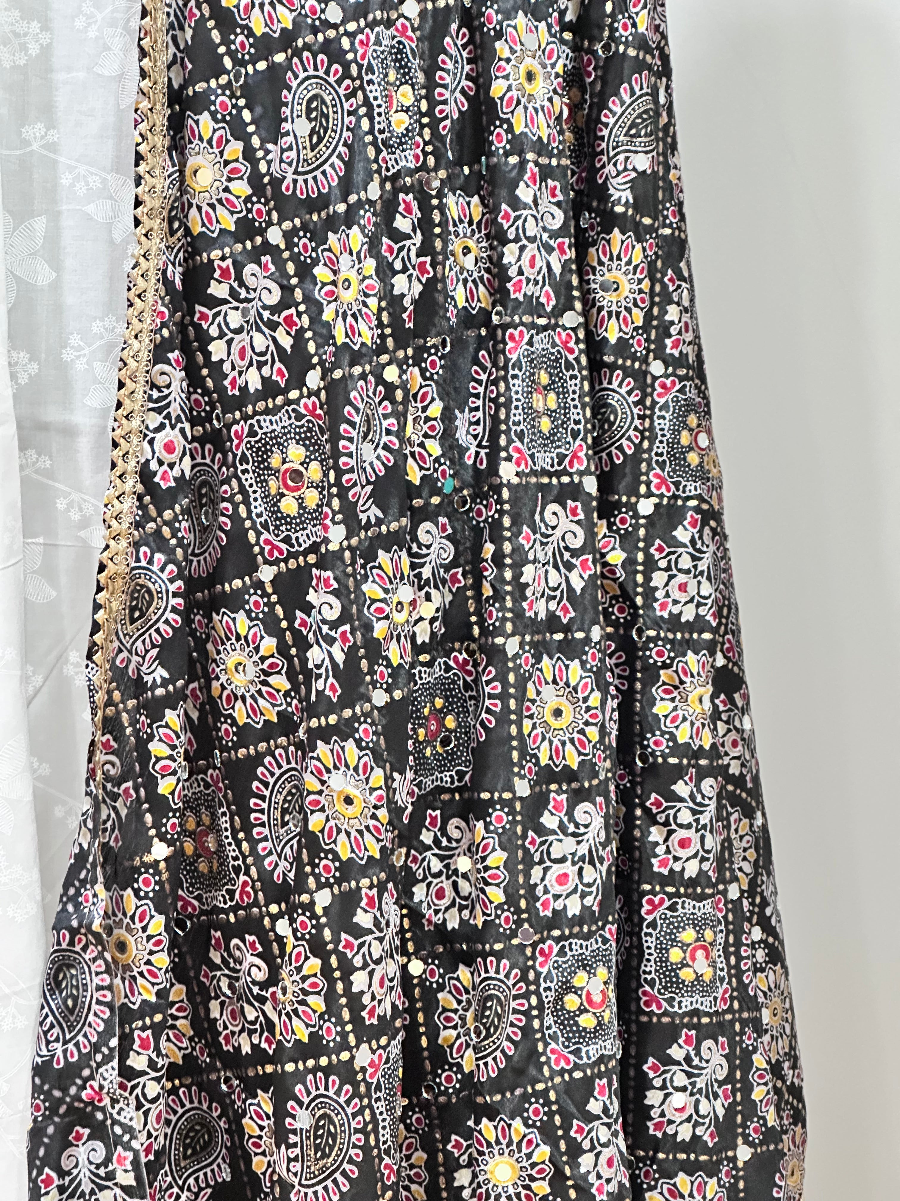 Elegant Foil Print Black Mirror Dupatta Scarf - Stylish Shawl for Women, Perfect for Parties, Weddings & Festive Occasions