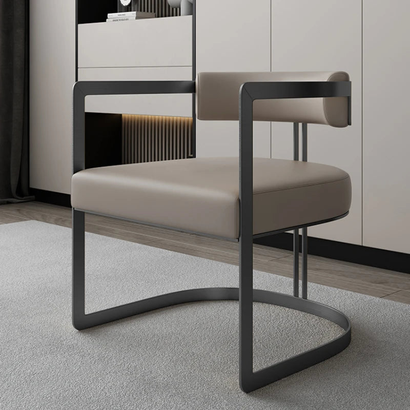 Italian Minimalist Light Luxury Dining Chair - Modern Elegant Accent Chair for Dining Room, Kitchen, or Office - Perfect for Home Decor and Entertaining Guests