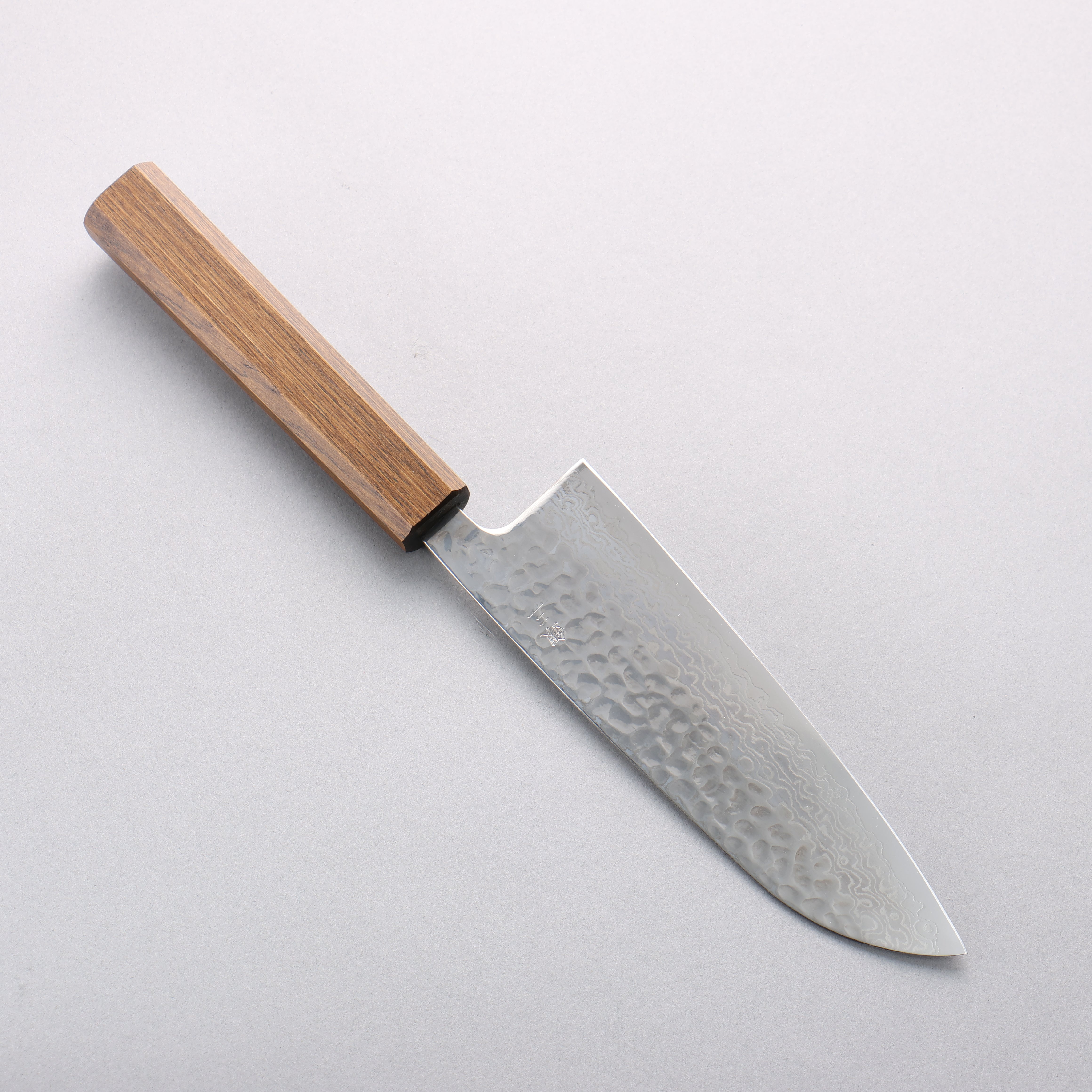 Premium OUL Silver Steel No.3 Hammered Damascus Santoku Knife - 165mm with Oak Handle - Japanese Kitchen Knife for Professional Chefs & Home Cooking - Perfect for Slicing, Dicing & Chopping Vegetables, Meat & Fish