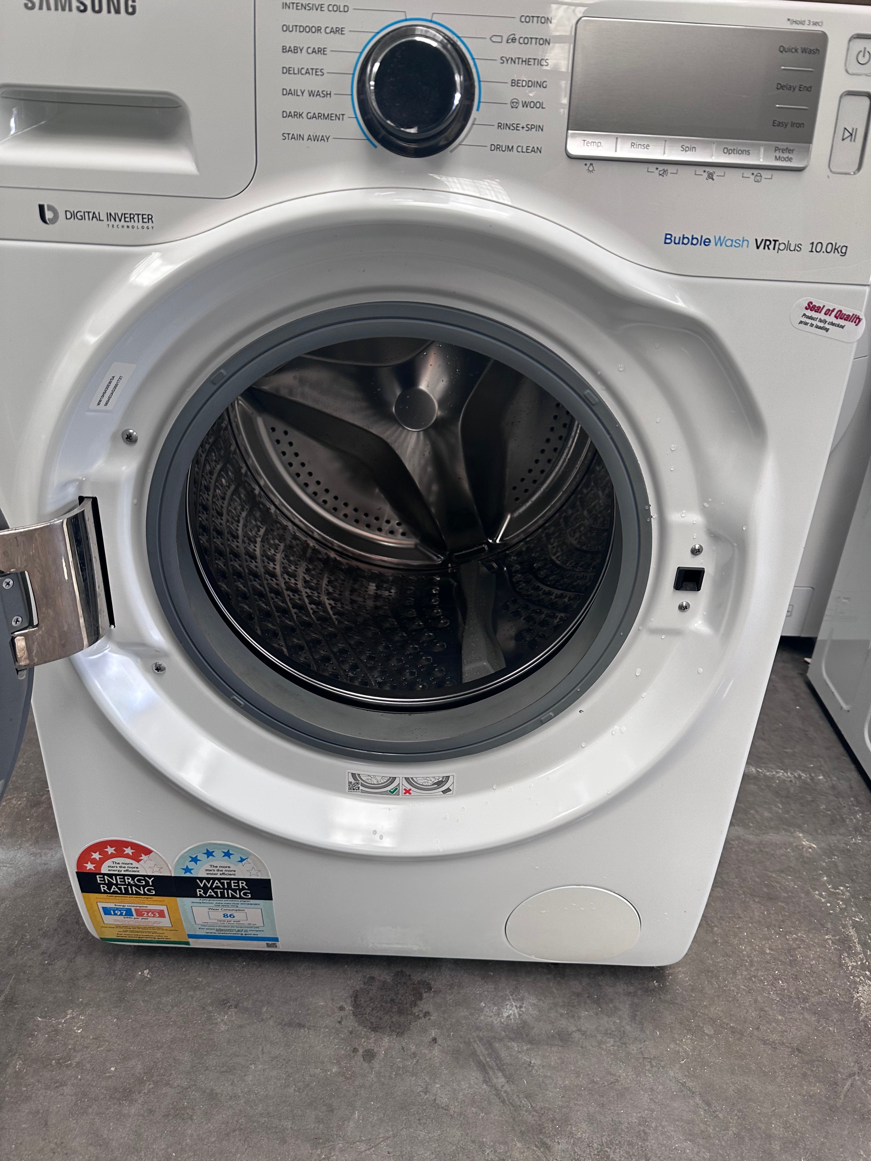 Refurbished Samsung 10kg Front Load Washing Machine with Bubble Wash - Perfect for Apartments, Small Homes & Eco-Friendly Laundry