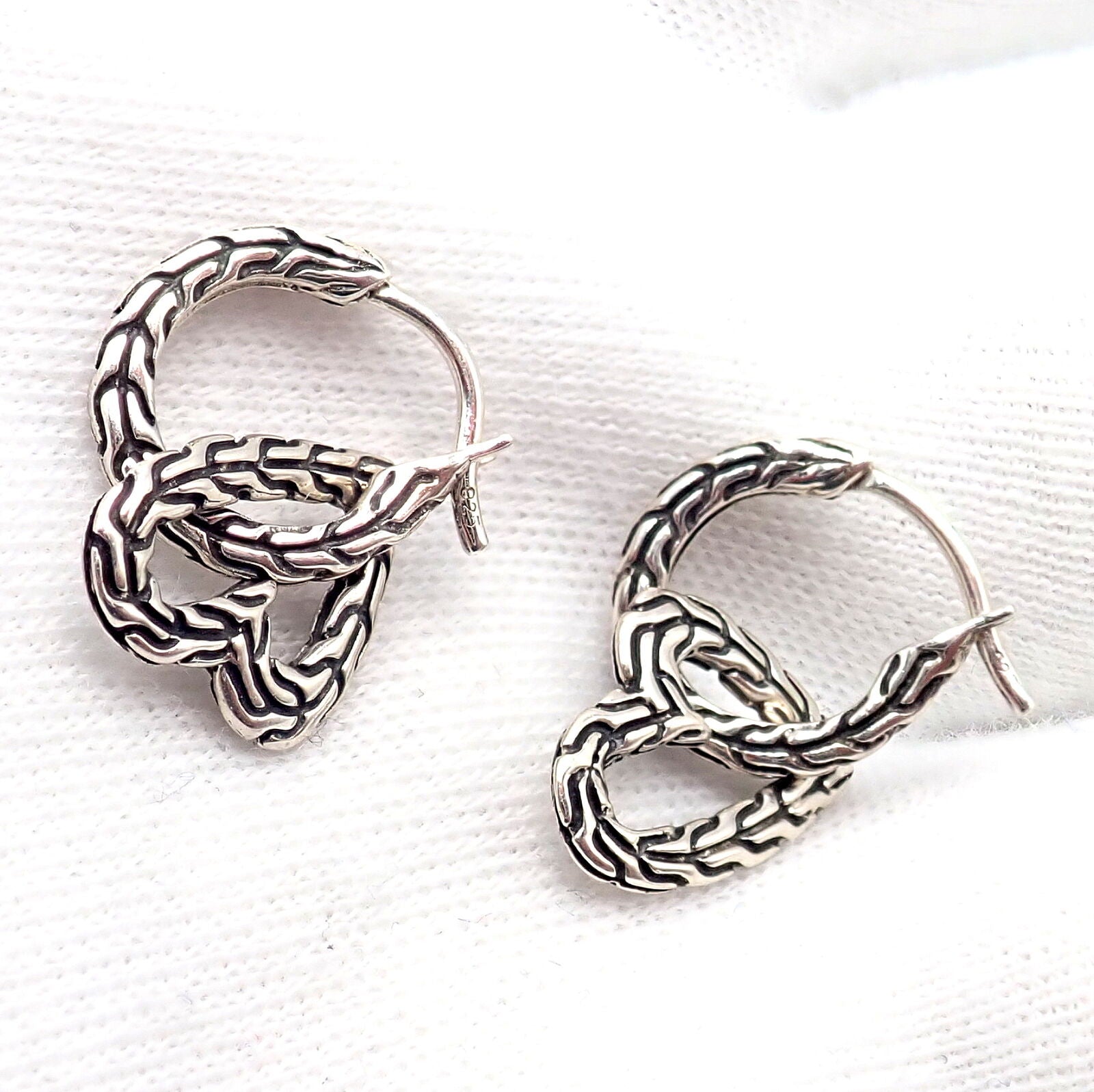 Authentic John Hardy JH Sterling Silver Manah Heart Earrings for Women - Elegant Jewelry Gift for Valentine's Day, Anniversary & Special Occasions