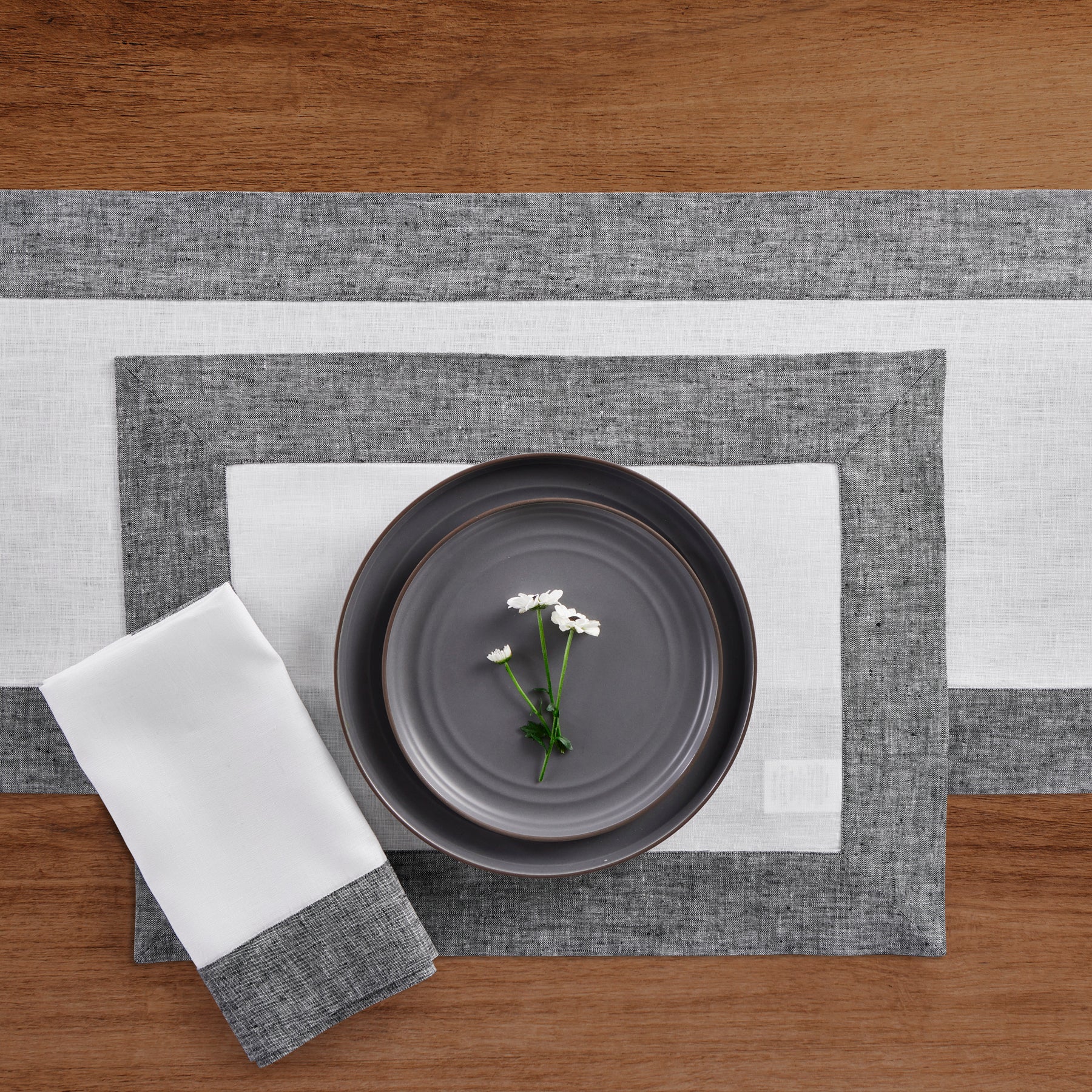 Stylish Contempo Placemats Set of 4 - Waterproof & Heat-Resistant Modern Table Mats for Dining Room, Kitchen, or Party Decor - Perfect for Everyday Use, Entertaining & Holiday Gatherings