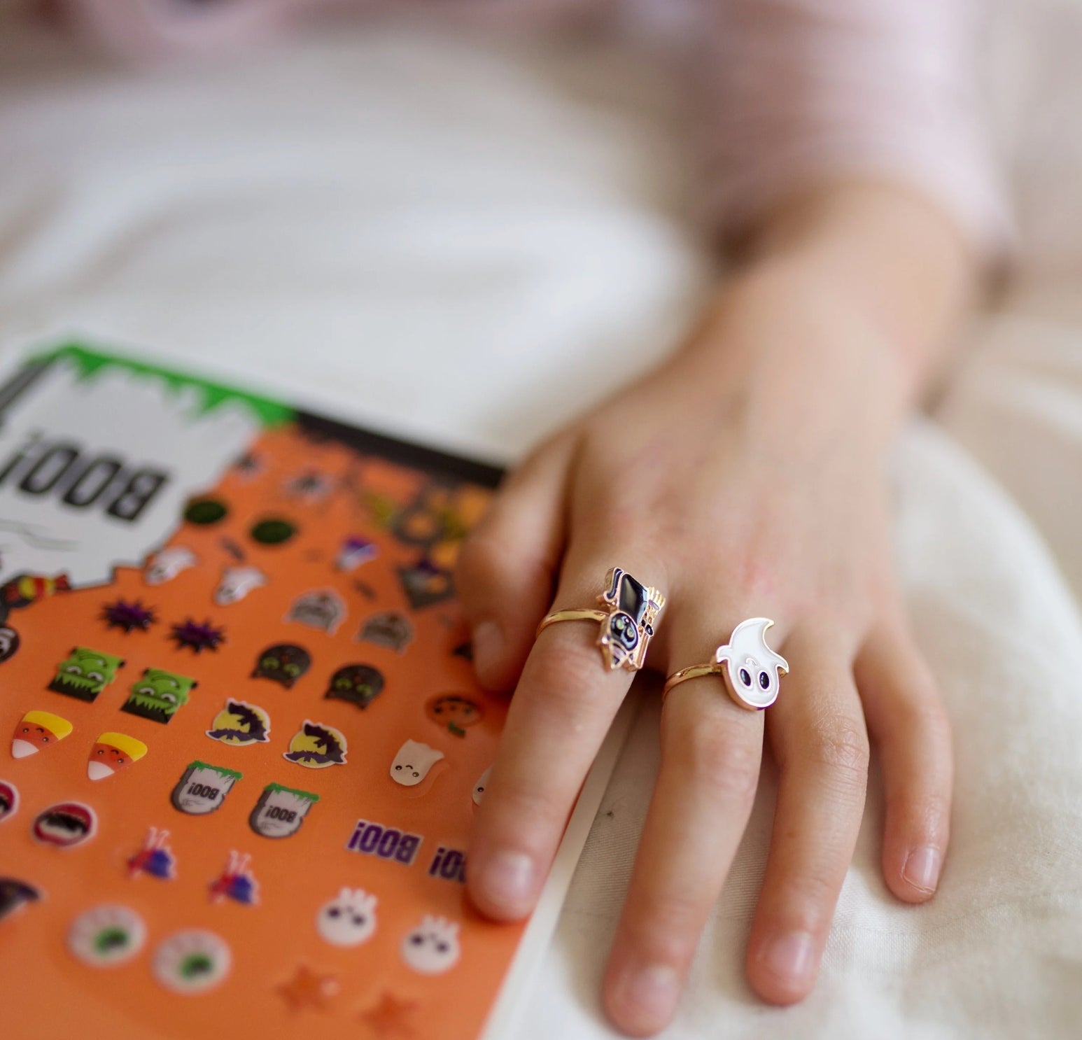 Spooky Wooky Halloween Rings for Kids - Fun & Scary Costume Jewelry for Trick or Treat, Halloween Parties & Dress Up Play