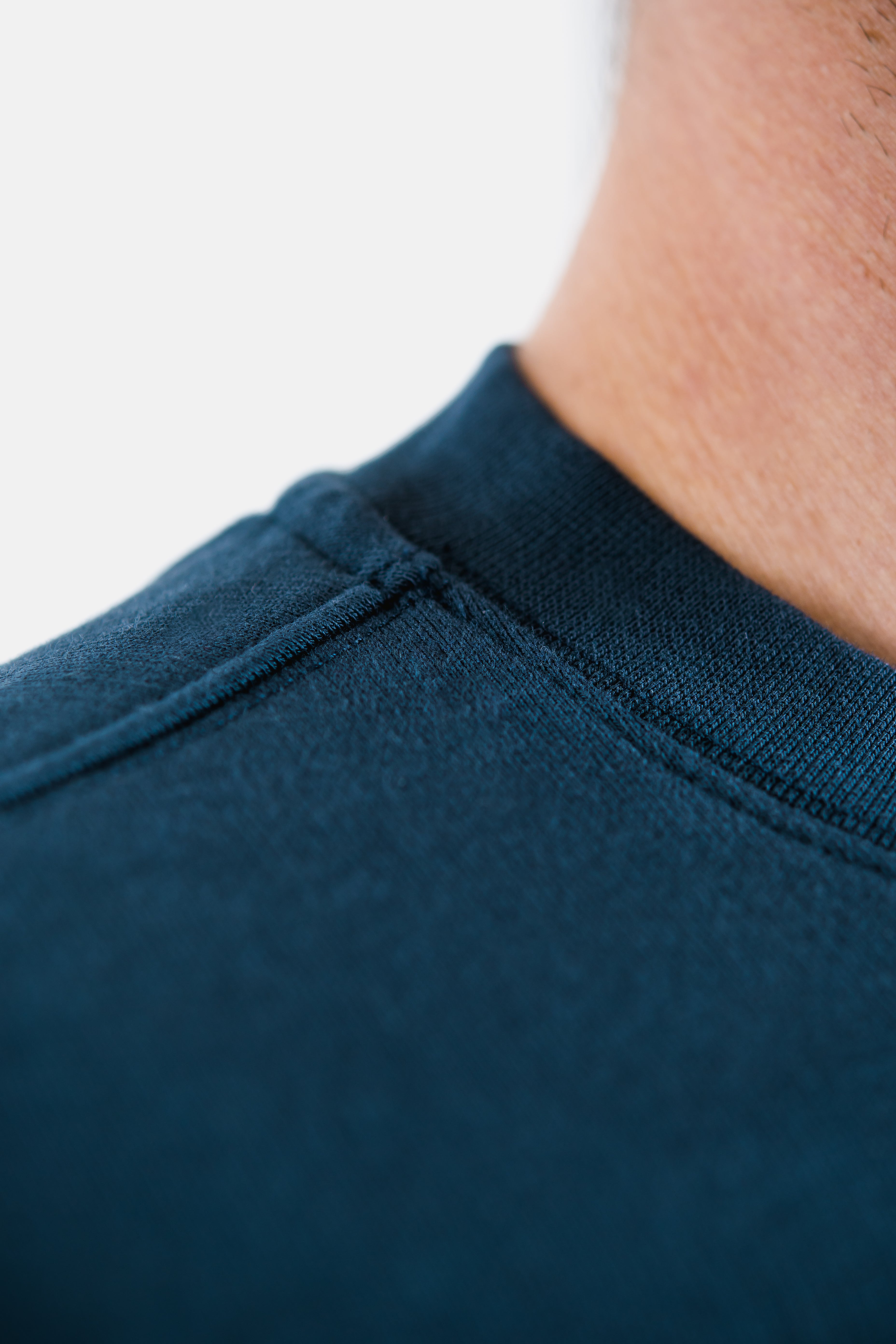Men's Be Lenka Essentials Sweatshirt - Dark Blue | Comfortable & Stylish Casual Wear for Everyday Outfits